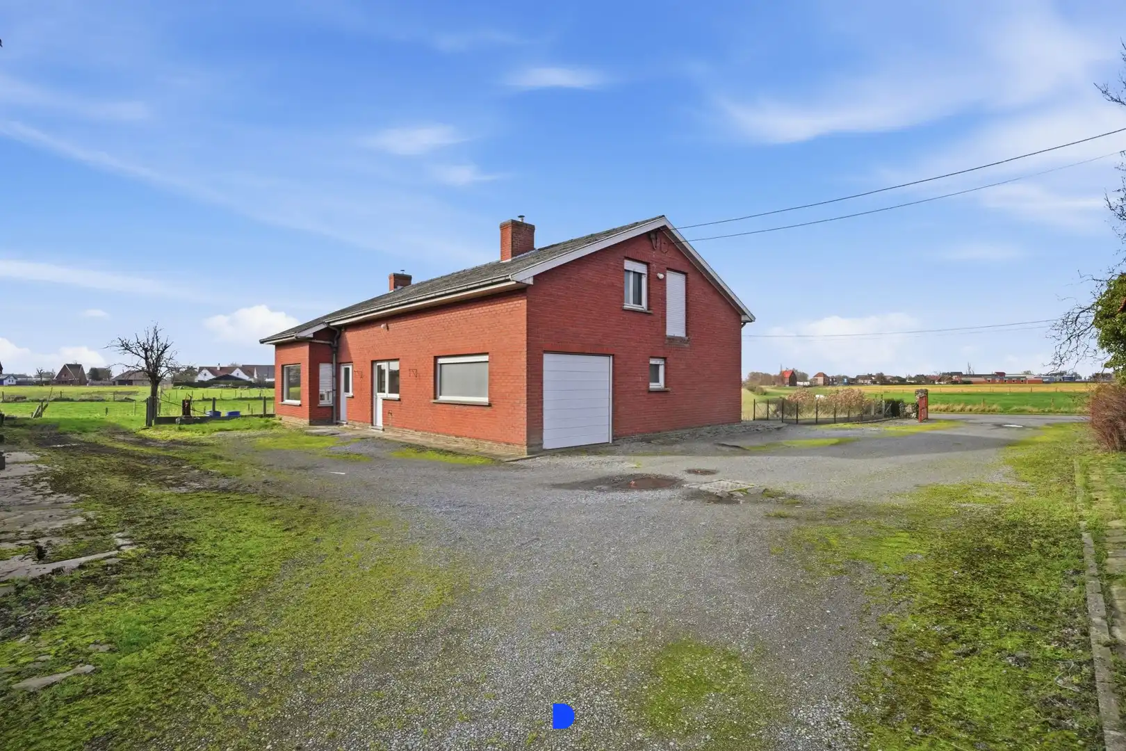 Hoeve met bijgebouwen en stallingen op 4.593m². foto 14