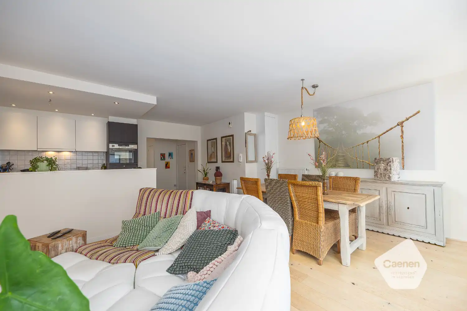 Gerenoveerd twee slaapkamer appartement vlakbij zee foto 4