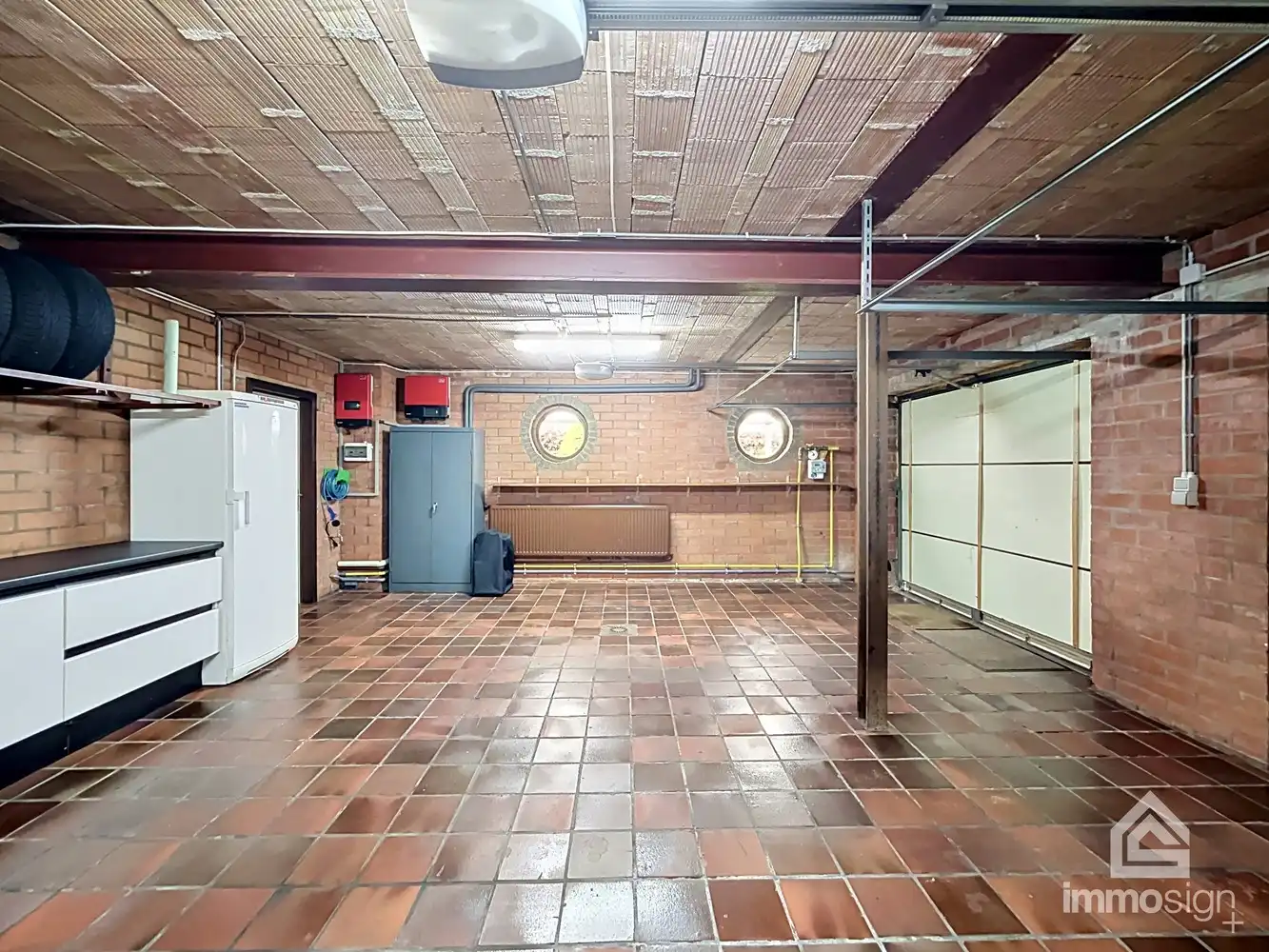 Statige woning met drie slaapkamers op prachtig perceel te Lozen! foto 27