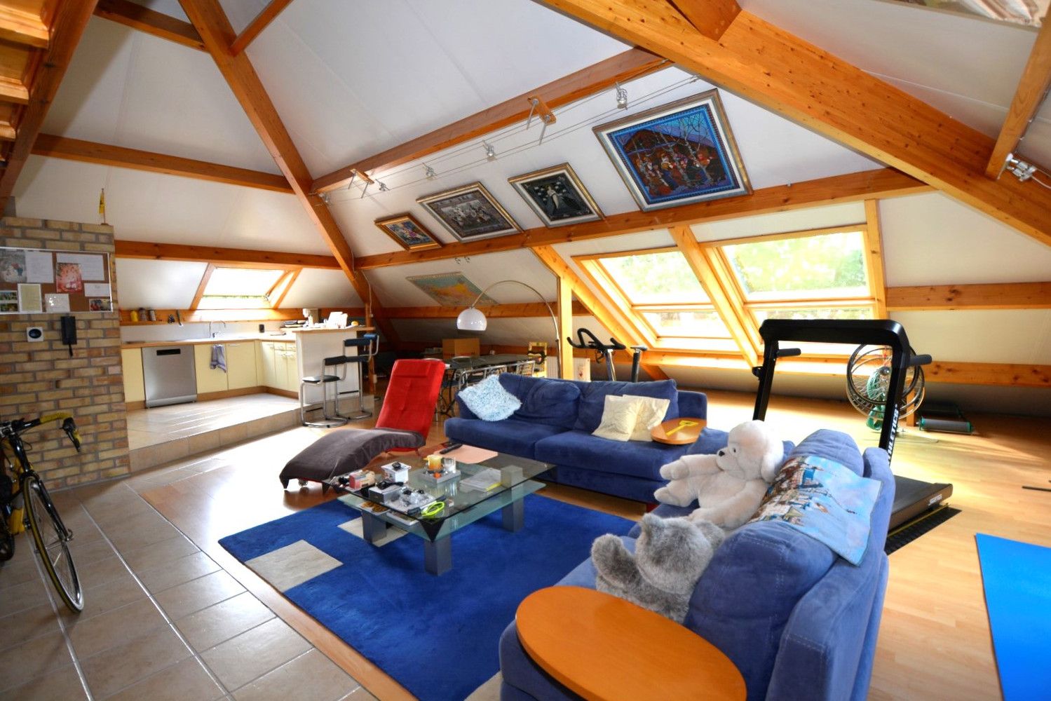 VERZORGD KANTOORGEBOUW MET PARKING! foto 18