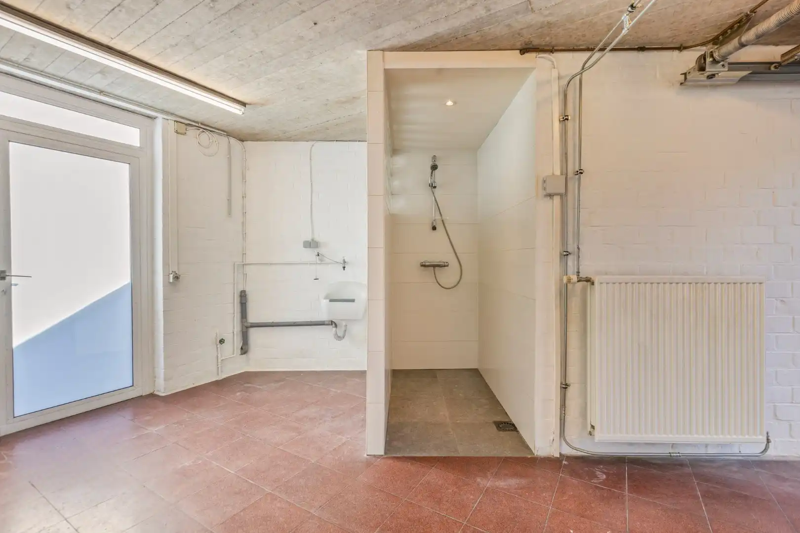 Instapklare woning met 3 SLPKS en leuke tuin in Mol - Ginderbuiten !  foto 22