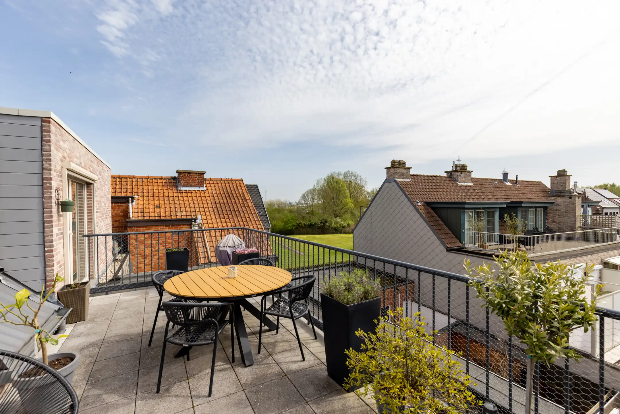 Instapklare penthouse met zonneterras in Wintam foto 17