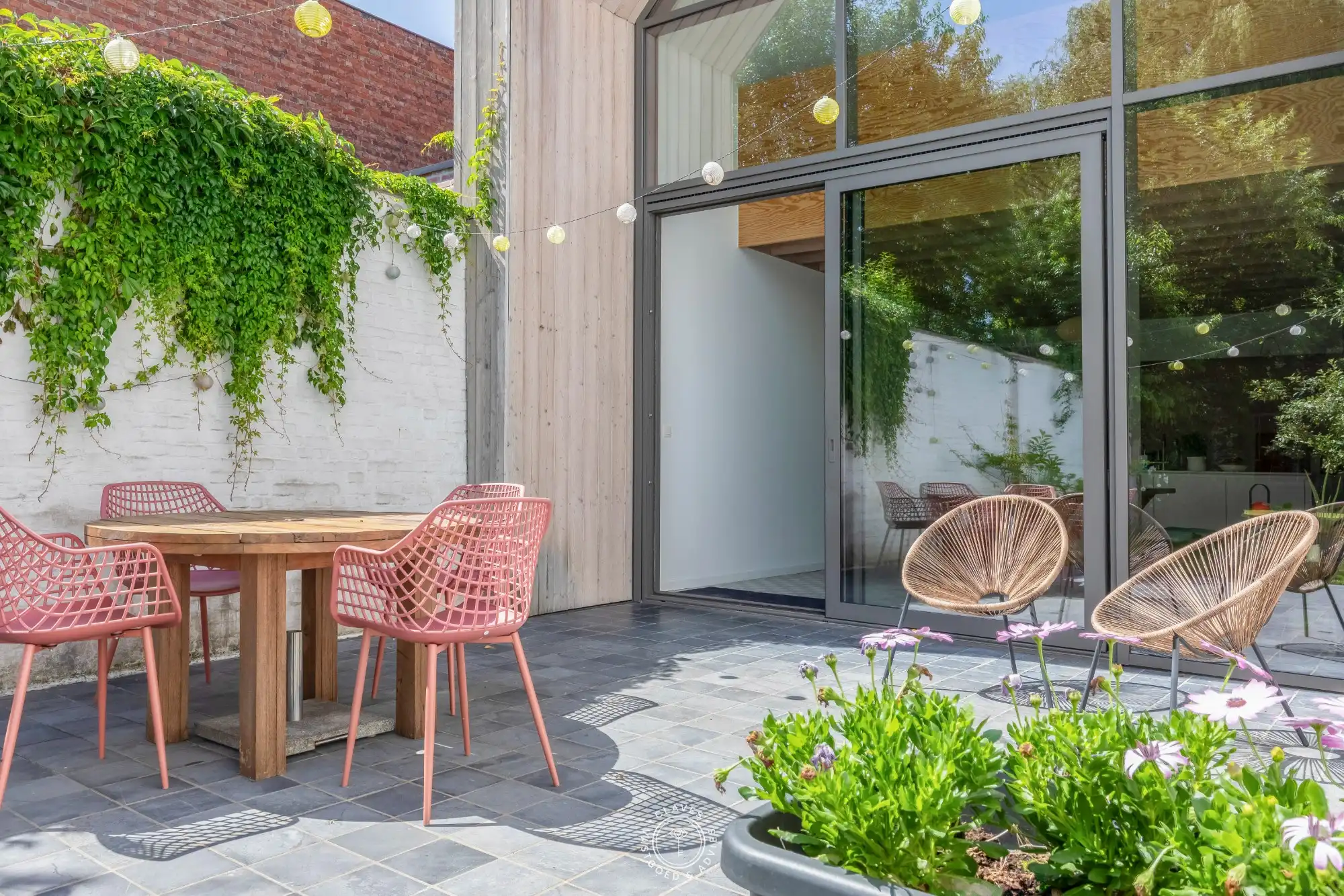 Verborgen parel foto {{pictureIndex}}