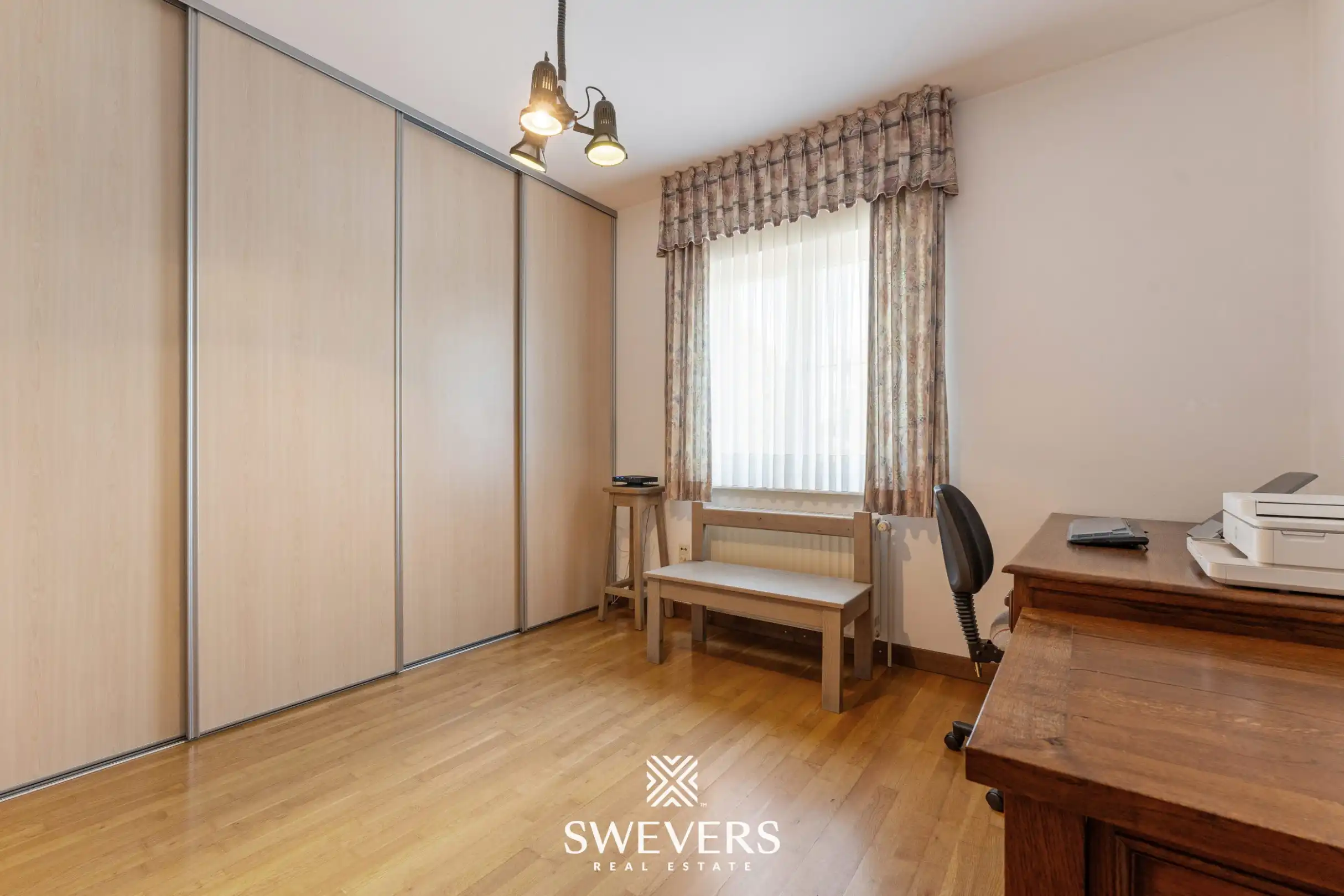 Ruime verzorgde woning, 4 slaapkamers, rustige locatie met aanpalende bouwgrond foto 19