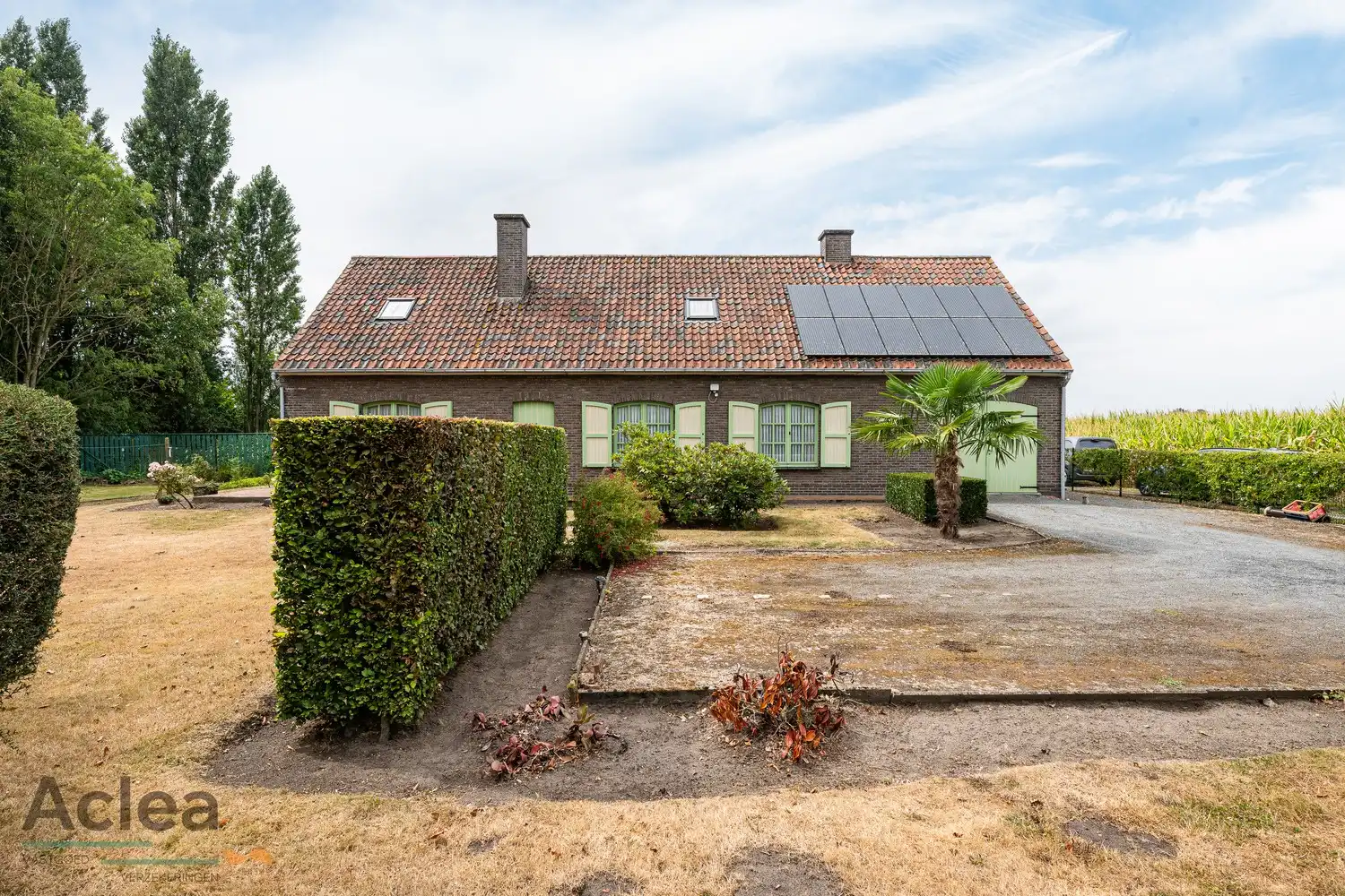 Te renoveren open bebouwing met landelijke ligging foto 38