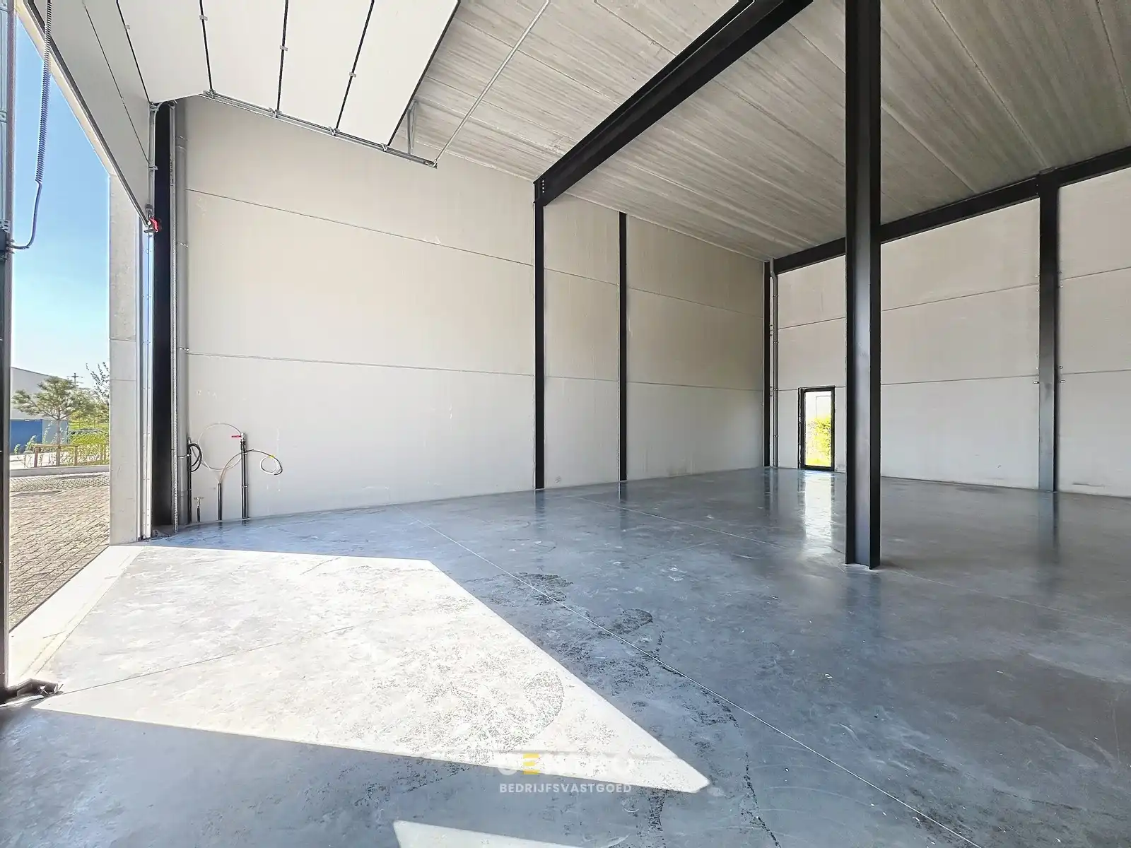 Nieuwbouw casco KMO-unit met kantoorruimte bovenop de loods en mogelijkheid tot prachtig dakterras ! foto 12