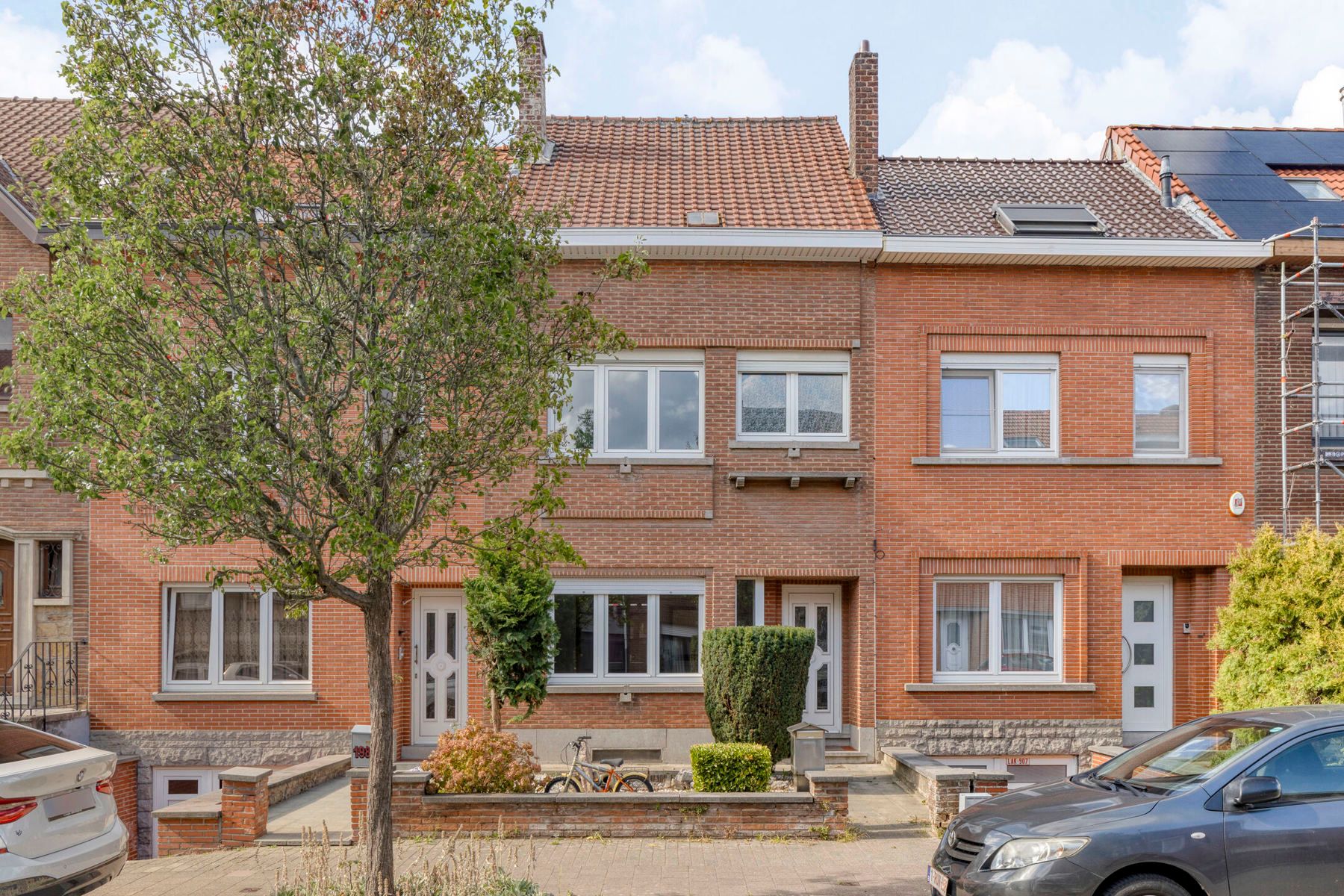 Woning met 2 slaapkamers, inrichtbare zolder en tuin foto 2