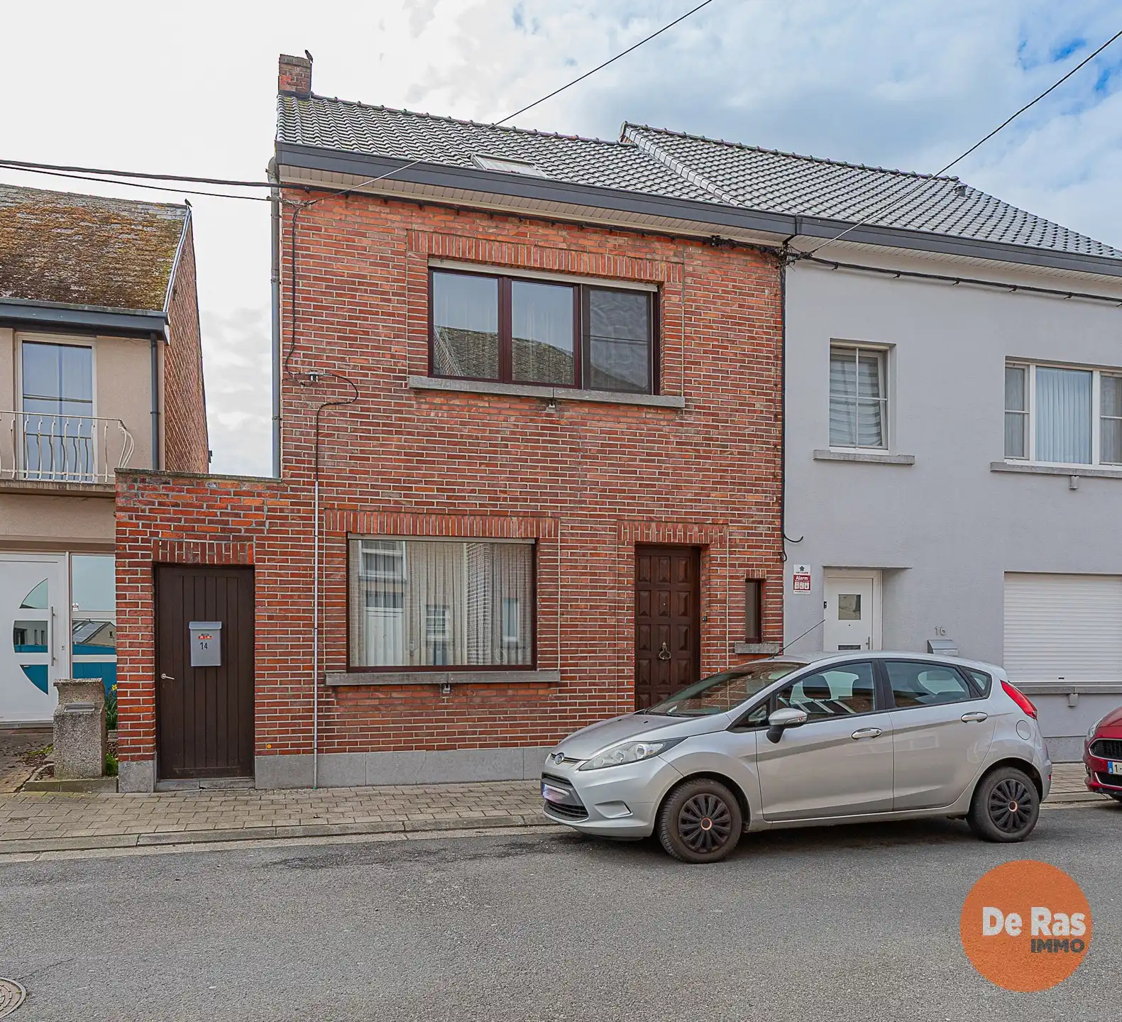 Hoofdfoto van de publicatie: LEDE – Solide woning met uitzonderlijke tuin op toplocatie 