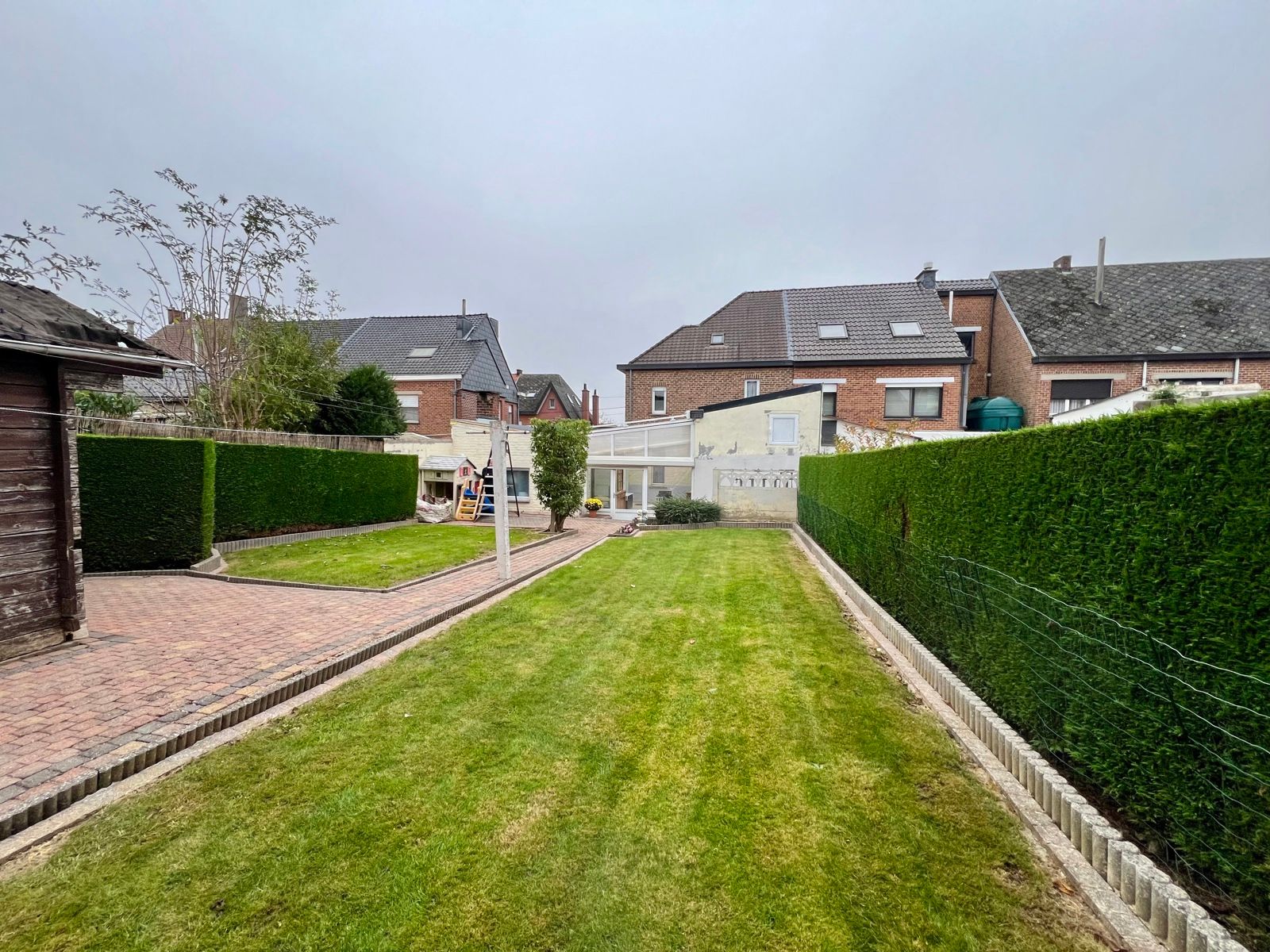 Gezellige woning met garage en tuin met zeer potentieel. foto 23