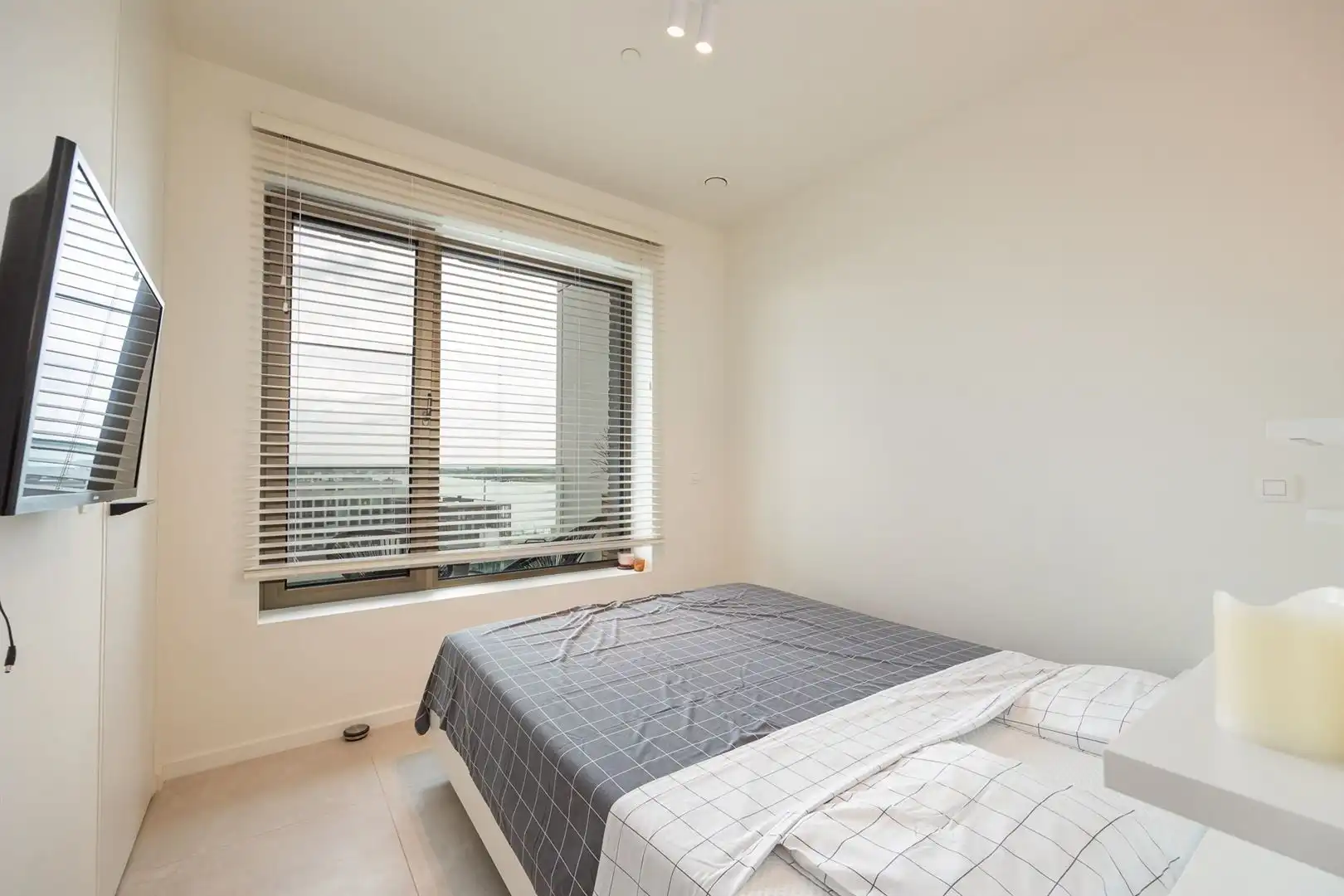 Scheldezicht app met XXL-terras foto 9