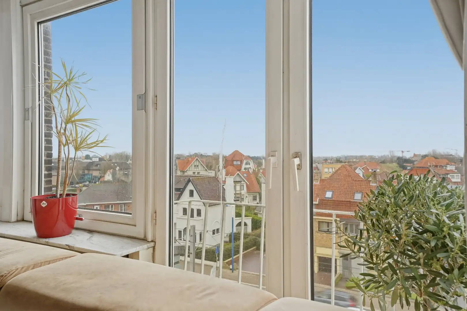 Ruim appartement (115 m²) met 3 à 4 slaapkamers op topligging te Koksijde-Bad foto 11