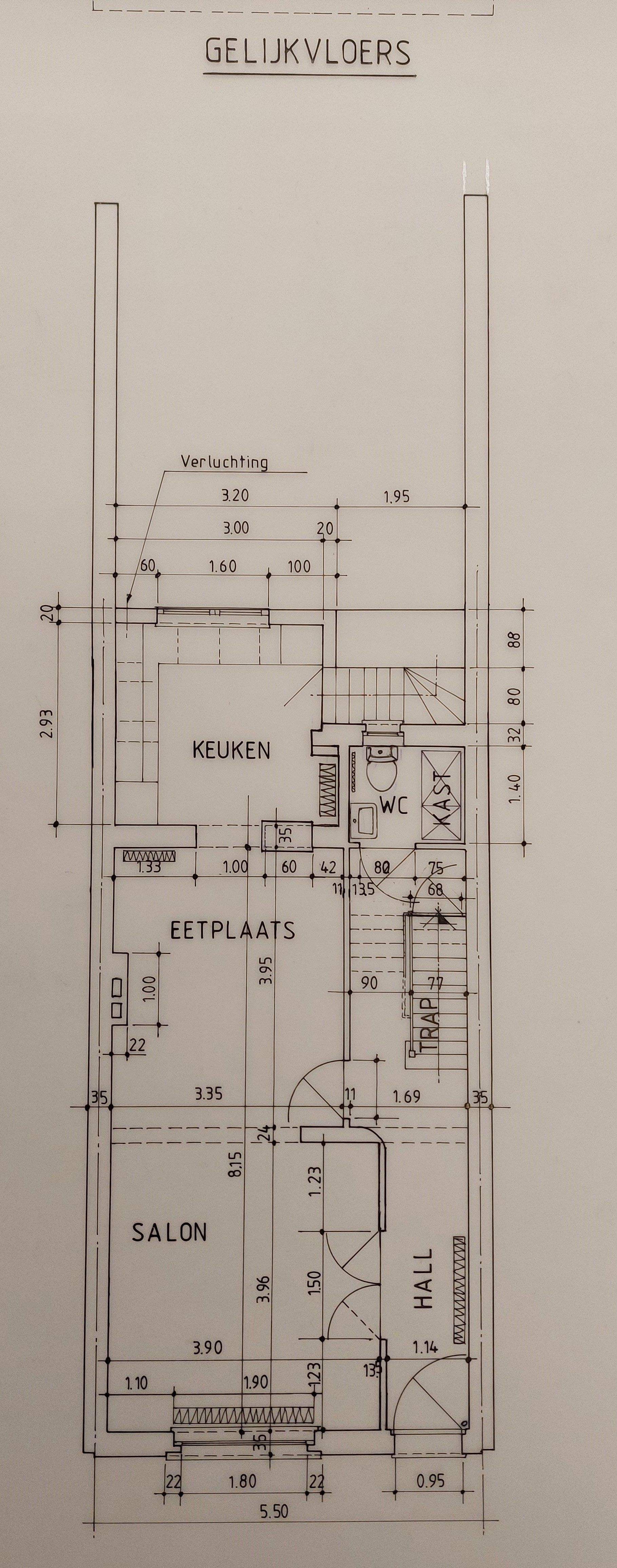 Goed gelegen woning // 2 slaapkamers + zolder om af te werken foto 29