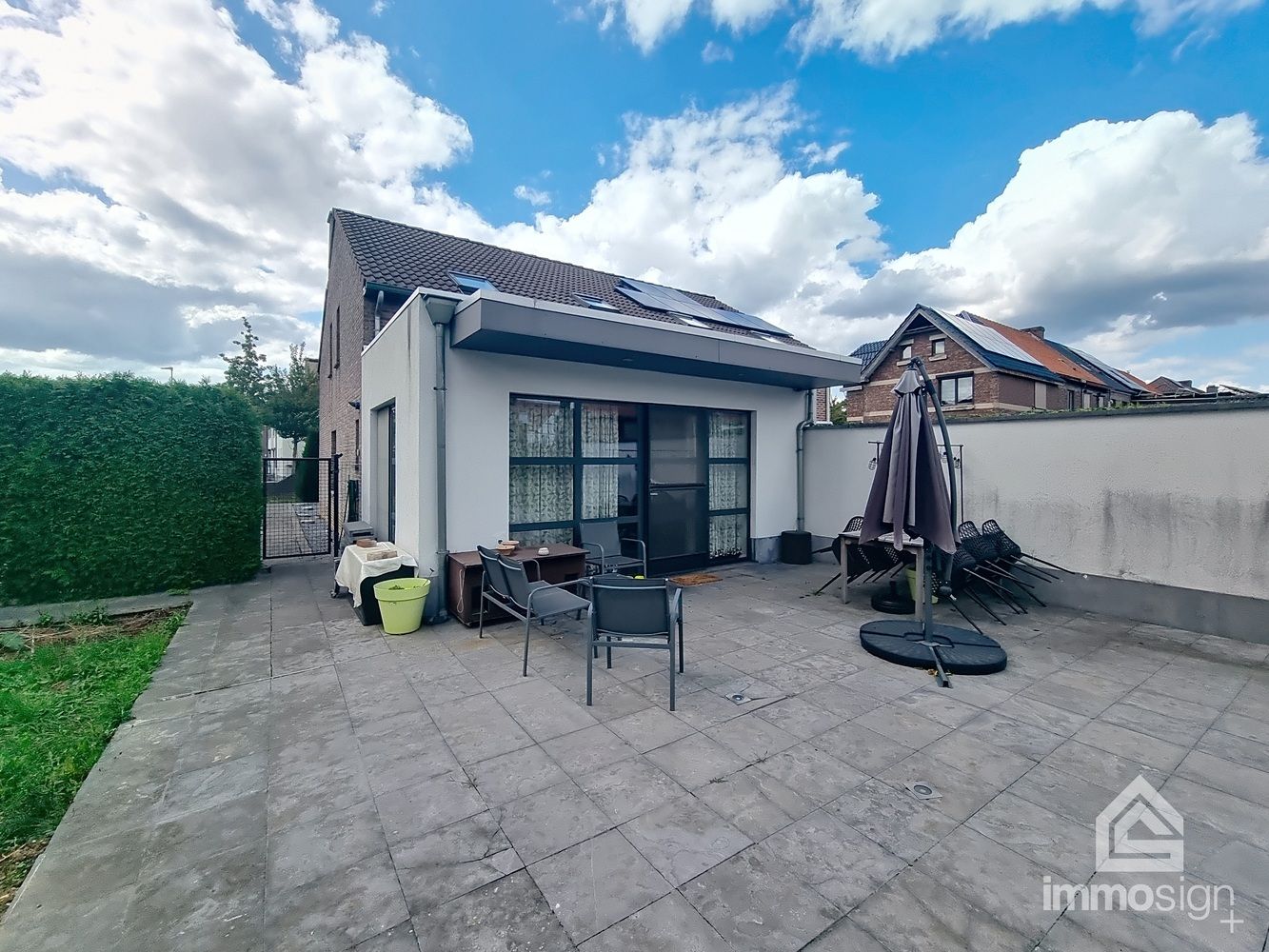 Instapklare halfopen woning met 3 slaapkamers te koop in Genk - perceel van 502 m² foto 26