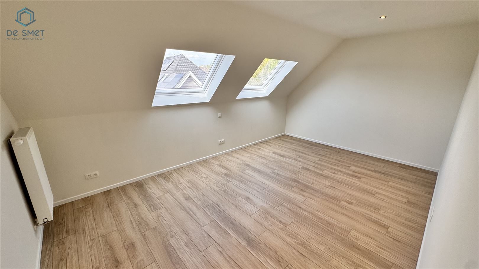 GERENOVEERDE WONING MET 3 SLP EN TUINTJE TE ZANDBERGEN foto 20