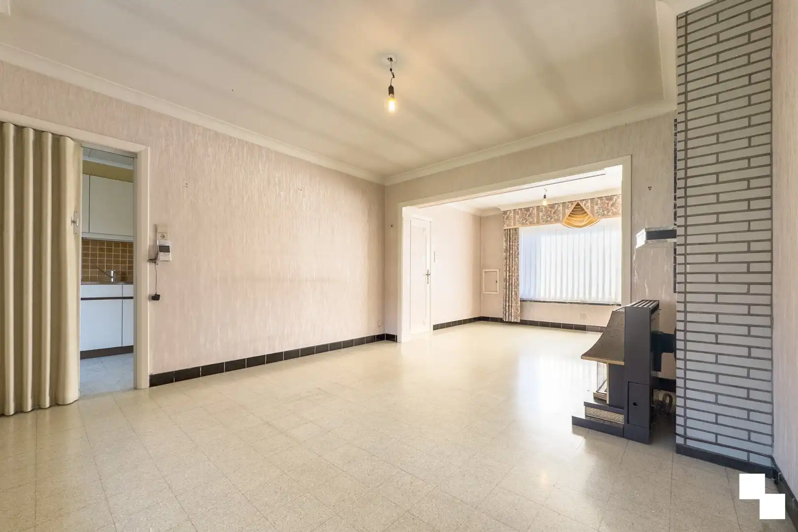 Rustig gelegen woning met garage te Kachtem foto 7