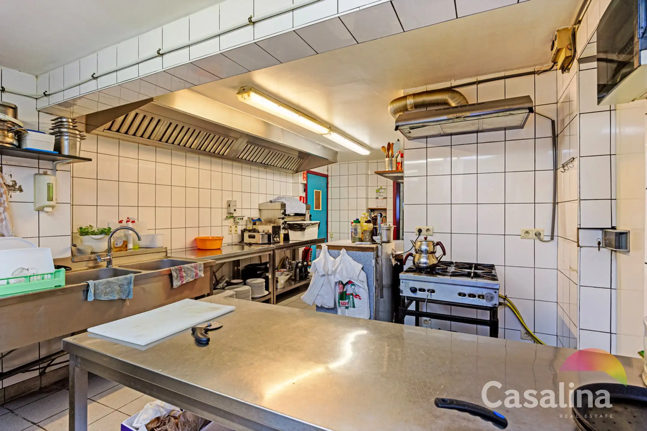 Gemengd gebouw met tal van exploitatiemogelijkheden foto 11