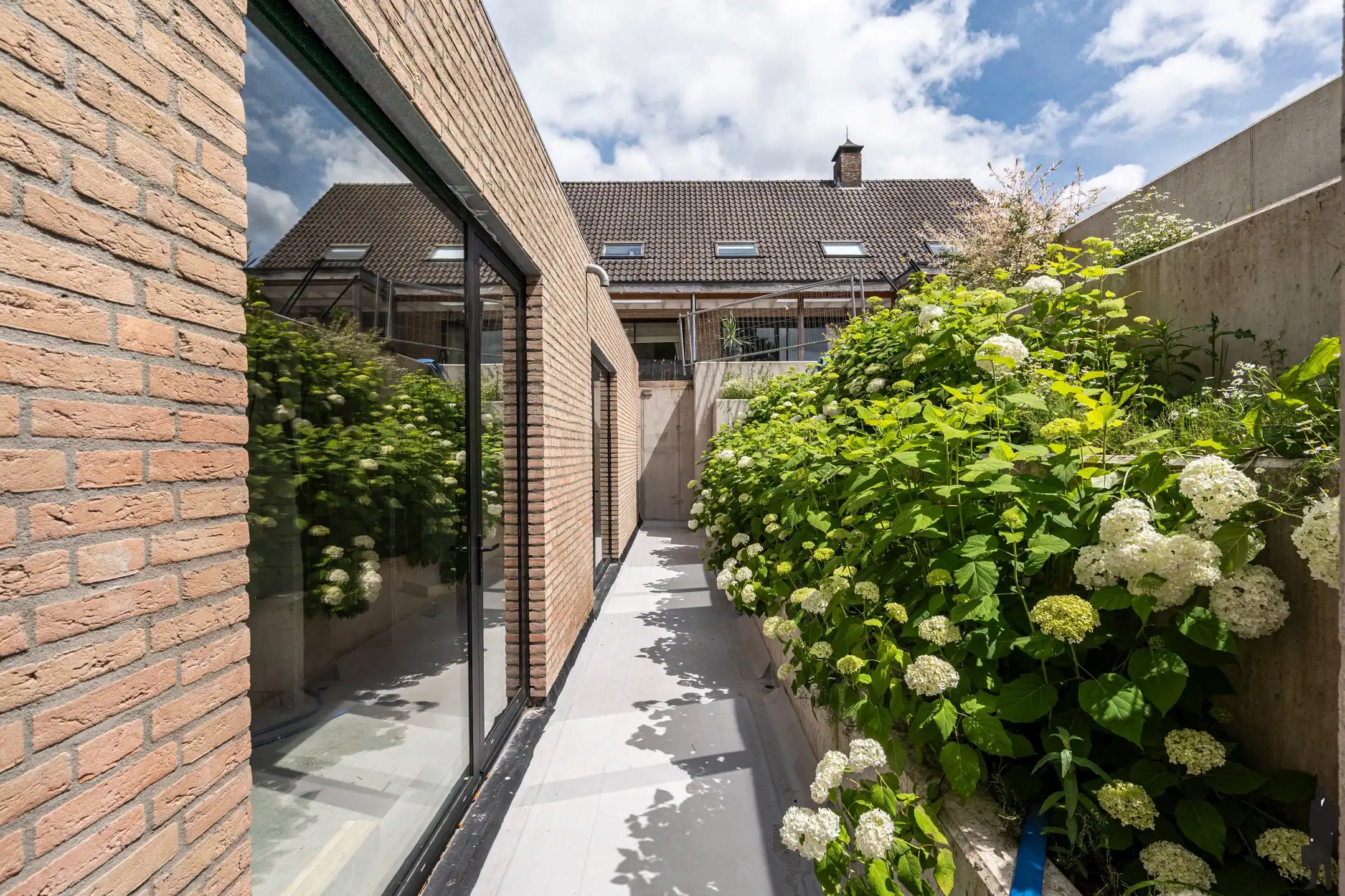 Exclusieve woning met meer dan 1.000 m² potentieel op een perceel van circa 5.800 m²! foto 40