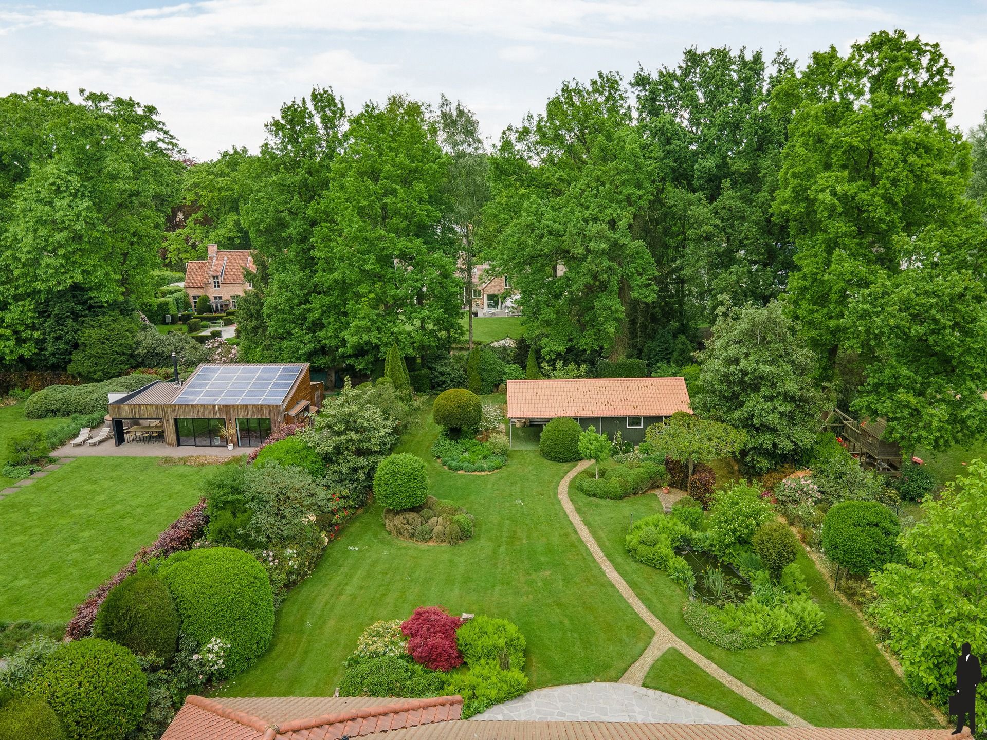 Provençaalse gelijkvloers villa op prachtig perceel van ca. 2.316 m² op de grens met Schilde. foto 30