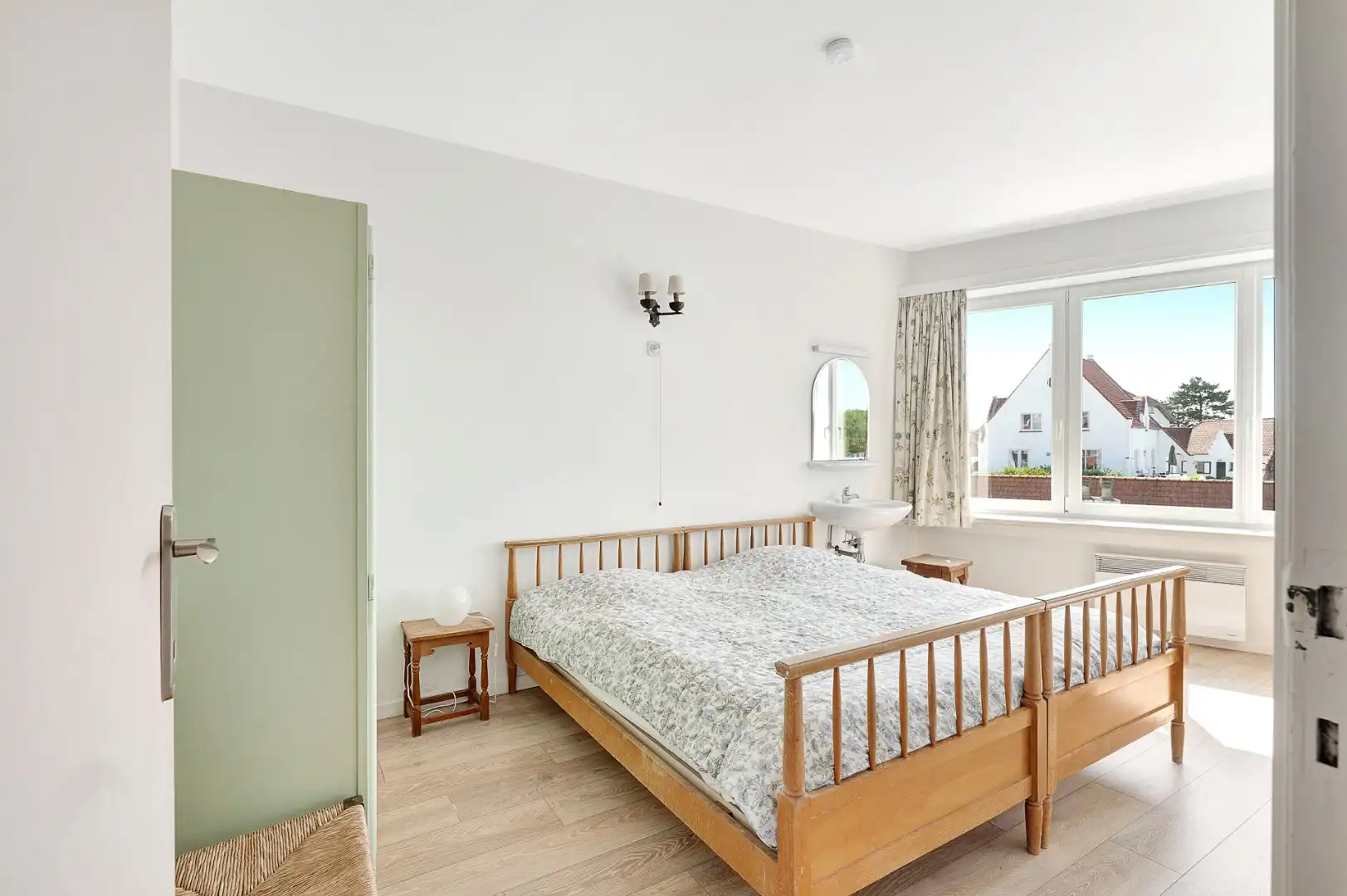 Uniek hoekappartement met 5 slaapkamers en schitterend uitzicht in Duinbergen foto 10