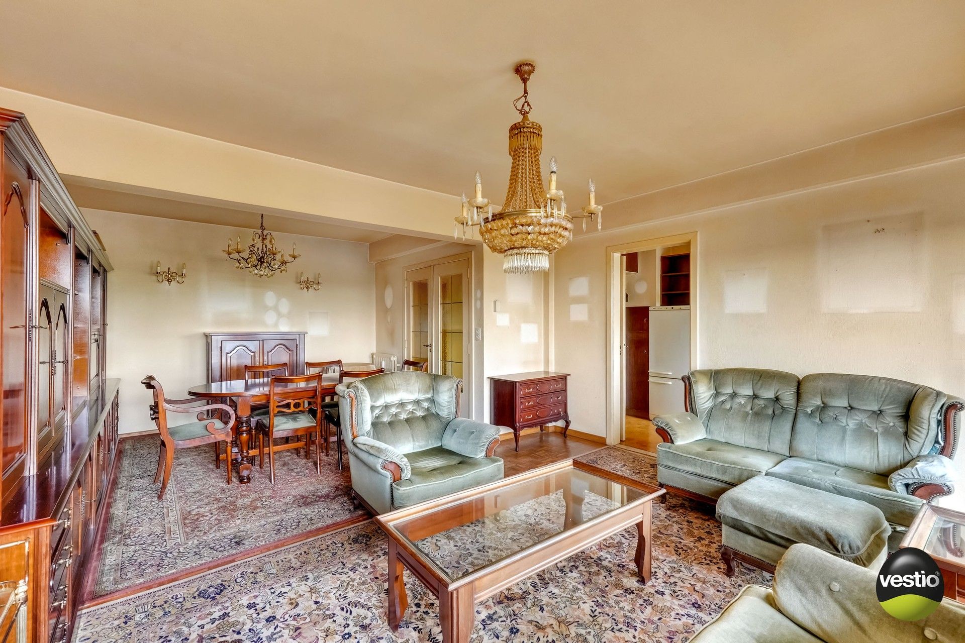 RUIM APPARTEMENT MET PRACHTIG UITZICHT IN GENK-CENTRUM foto 4