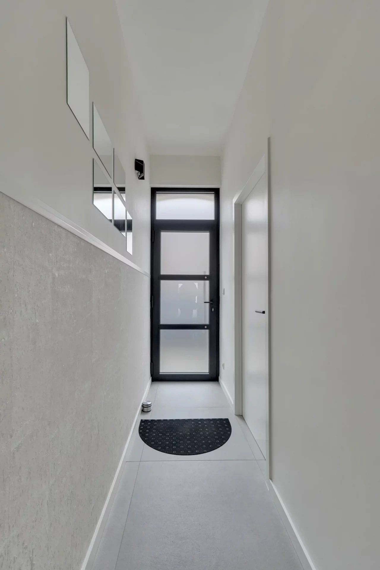 Gerenoveerde rijwoning nabij centrum foto 4