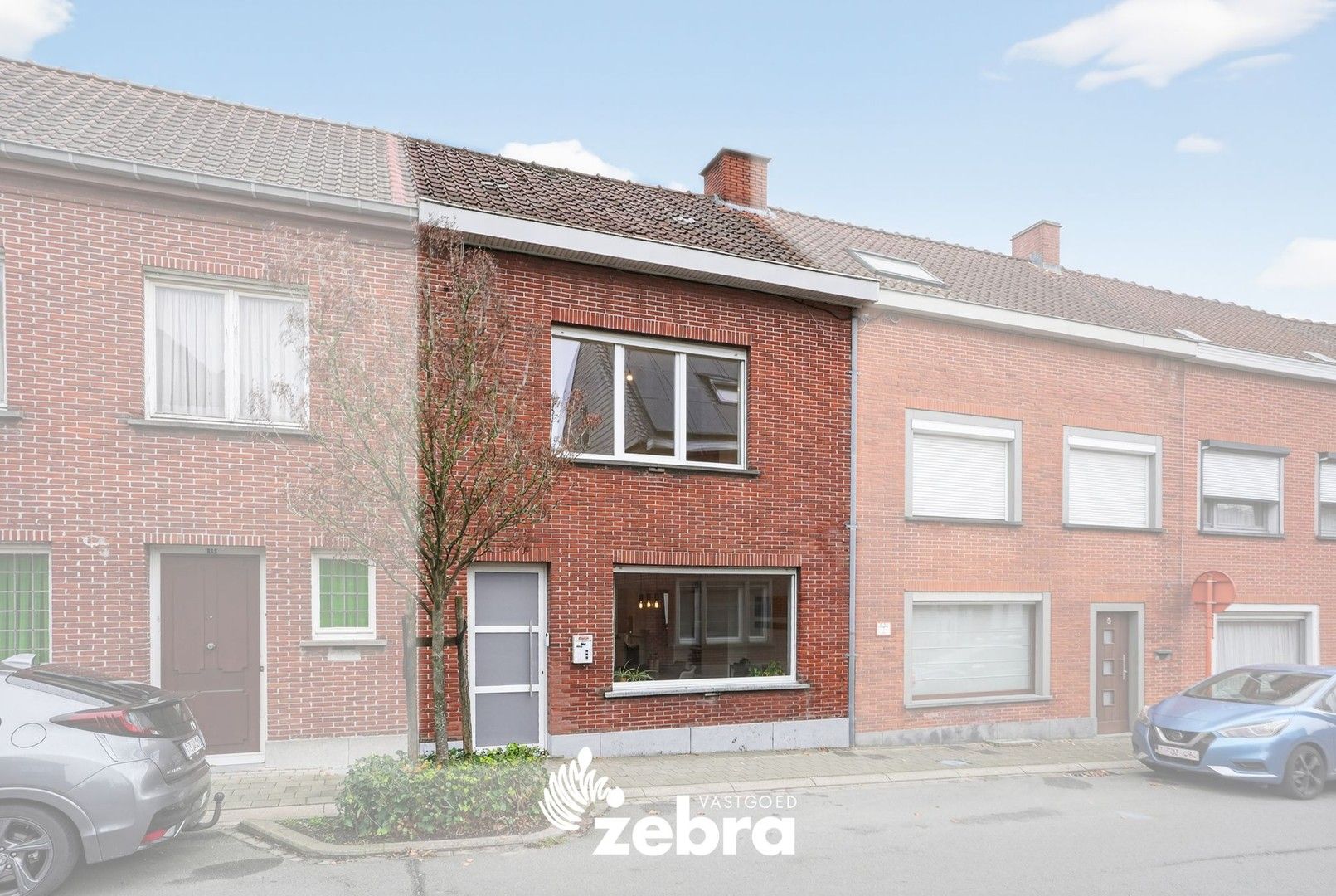 Prachtig gerenoveerde woning in centrum Tielt met garage! foto 4