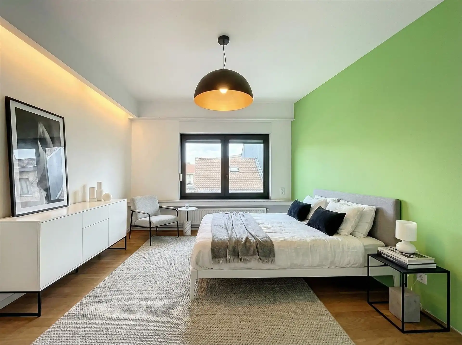 Instapklare ruime woning met grote garage op perceel van 359m² foto 12