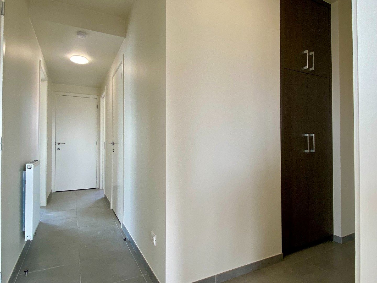 Instapklaar appartement met garage en ruim terras foto 5