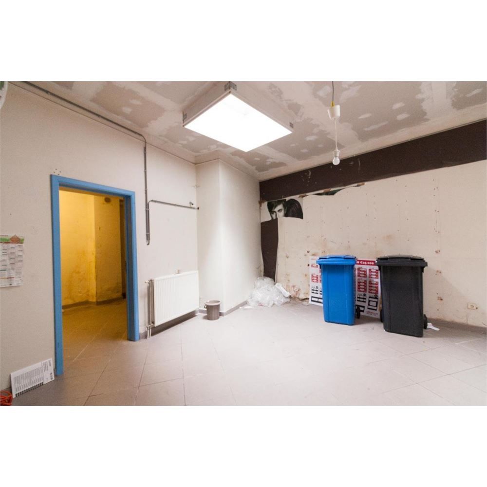 CENTRAAL GELEGEN HANDELSGELIJKVLOERS foto 7