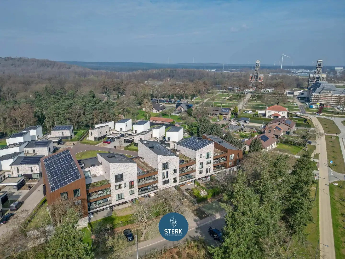 STIJLVOL PENTHOUSE MET 3 SLPKS EN 2 TERRASSEN IN EEN GROENE OMGEVING !  foto 29