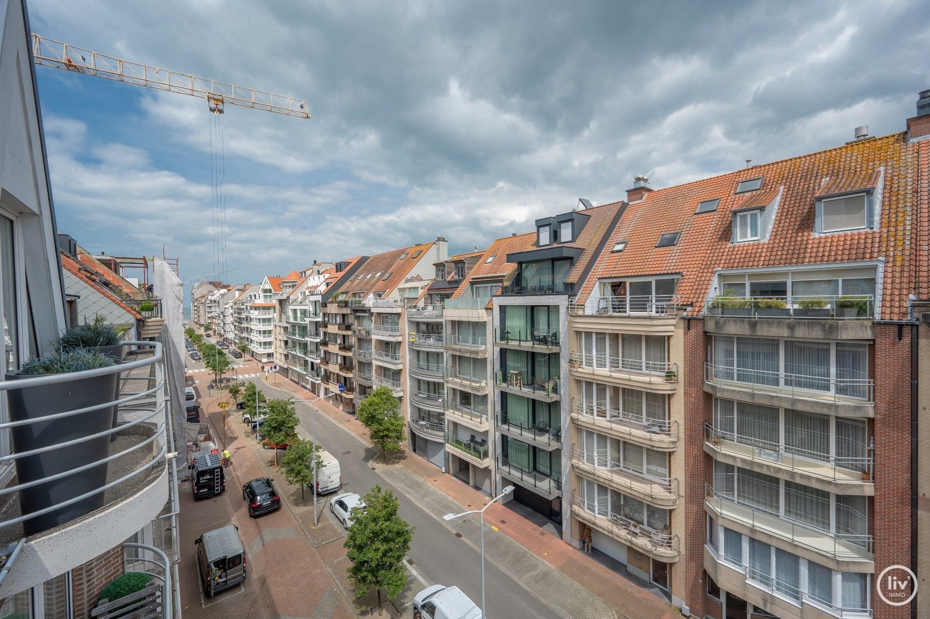 Uniek gerenoveerd 3 slaapkamer duplex-appartement met 2 ruime zonne-terrassen gelegen op wandelafstand van de Zeedijk Albertstrand. foto 25