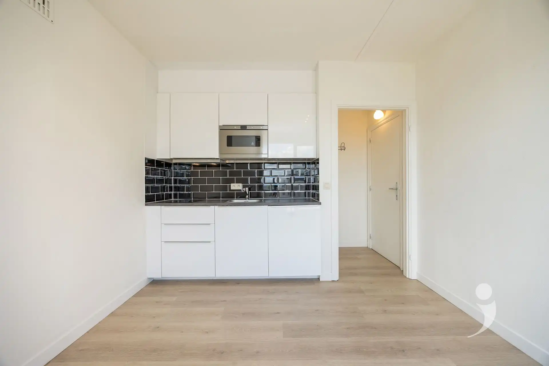 Gerenoveerde studio met groot terras en prachtig uitzicht in Heverlee foto 5