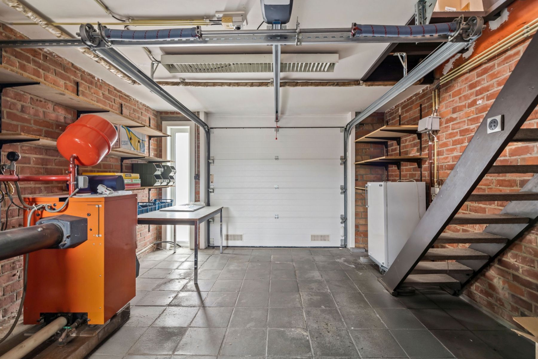 Op te frissen woning 4 slaapkamers foto 19