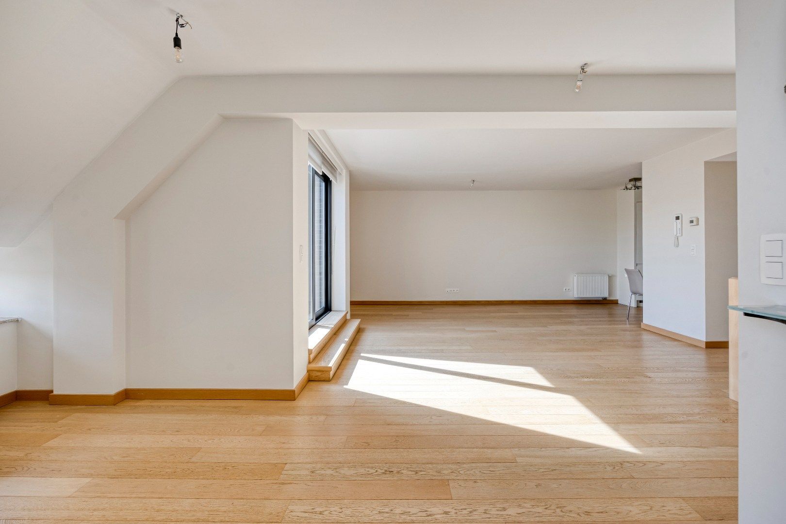Energiezuinige duplex (140m²) te huur, 3 slpks, terras, autostaanplaats en berging foto 5