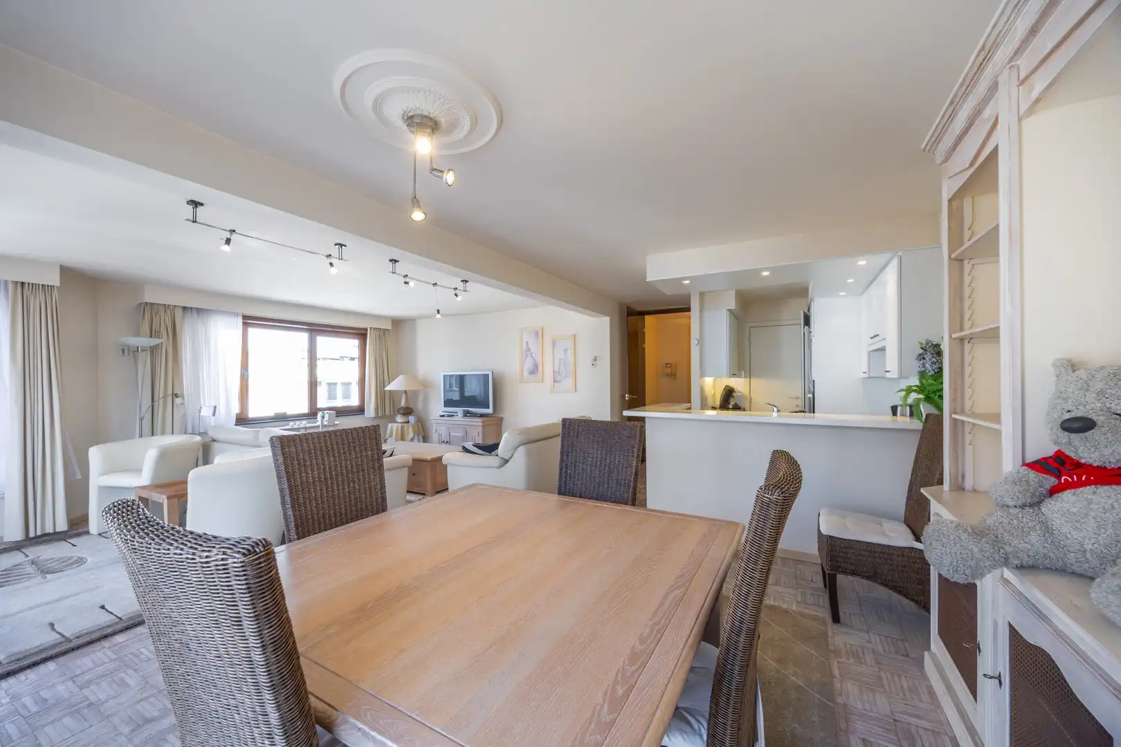 Appartement te koop foto 5