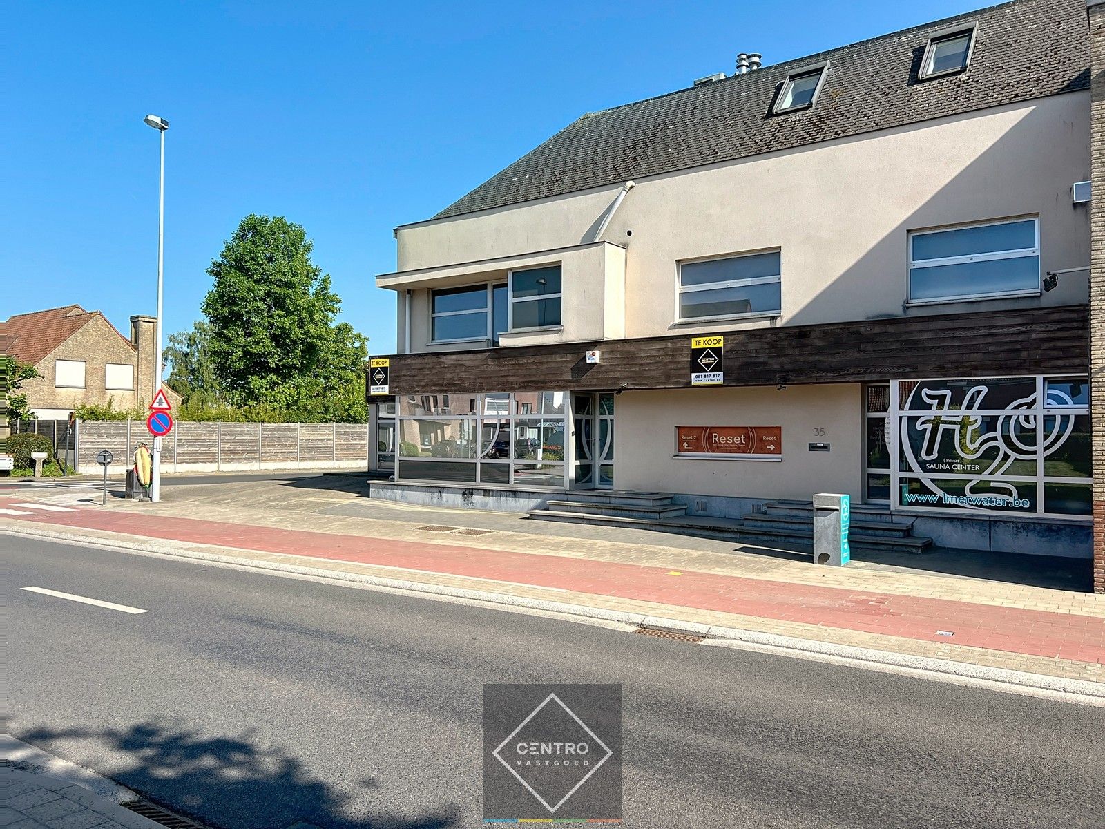 Instapklaar handelspand met wellness, appartement én verhuurde broodjeszaak – toplocatie in Sint-Eloois-Winkel (Ledegem). foto 26