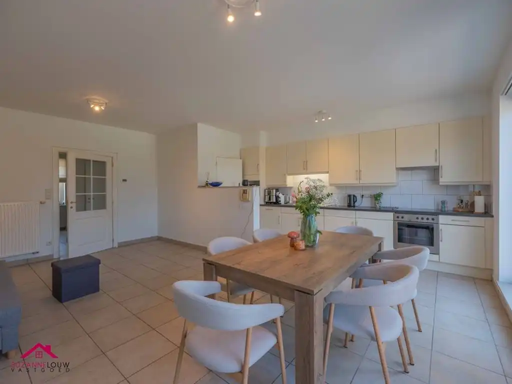 Meergezinswoning in gesloten bebouwing foto 54