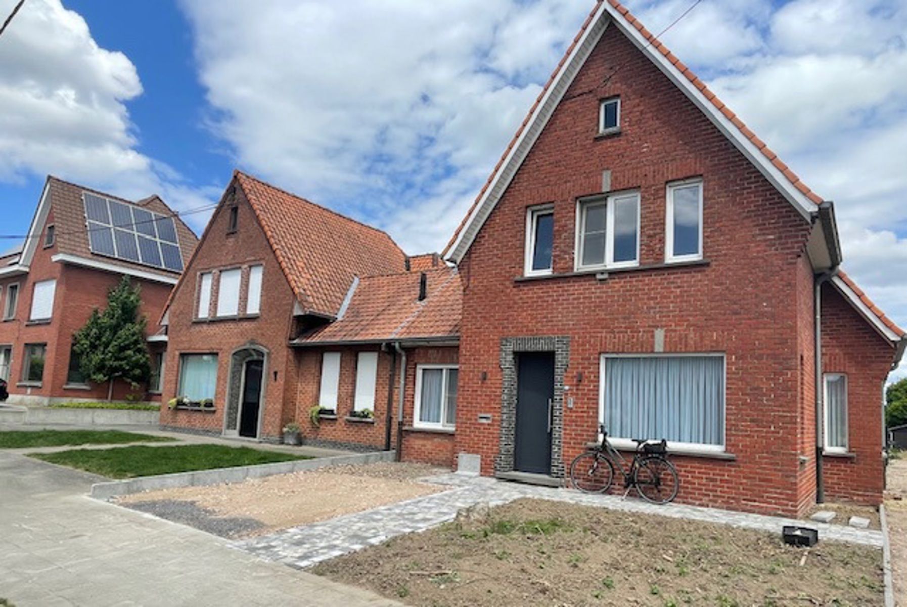 Gezellige, instapklare hoekwoning met garage  foto 2