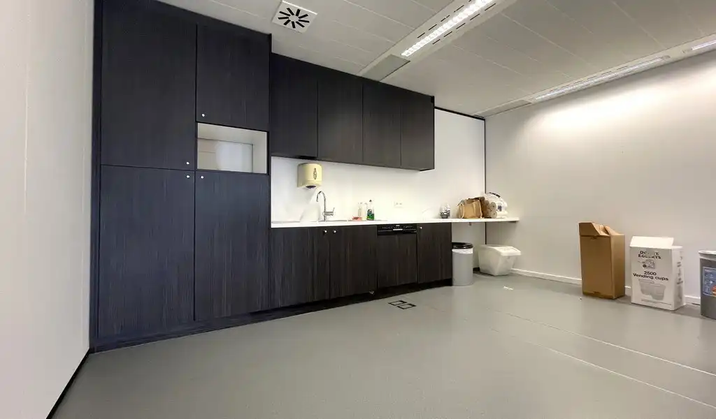 Atlantic House Antwerpen - kantoren te huur foto 7