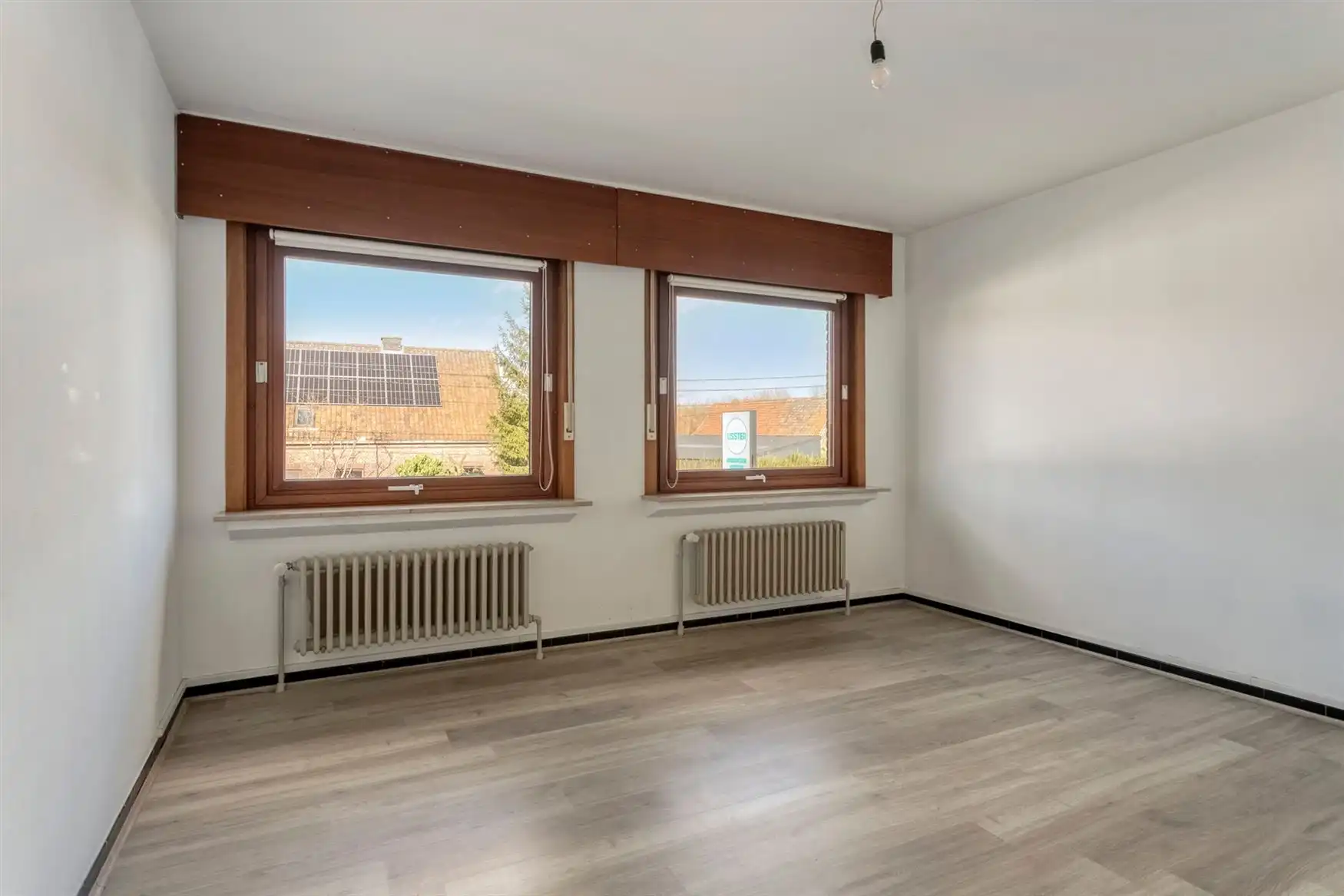 Woning gelegen in rustige, residentiële wijk foto 7