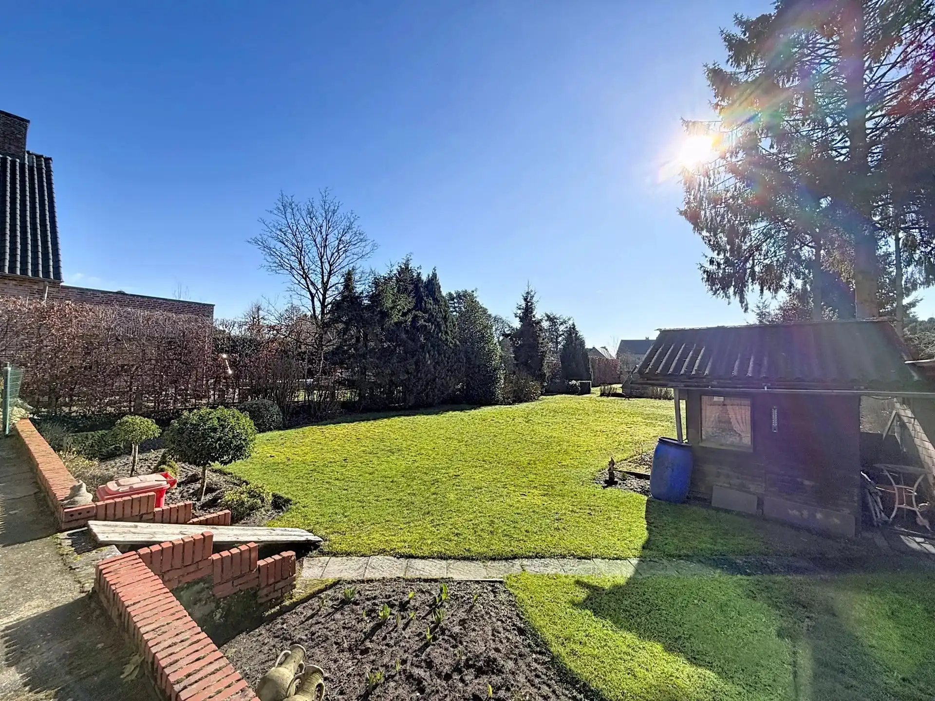 Te renoveren woning op een ruim perceel van 1350 m². foto 29