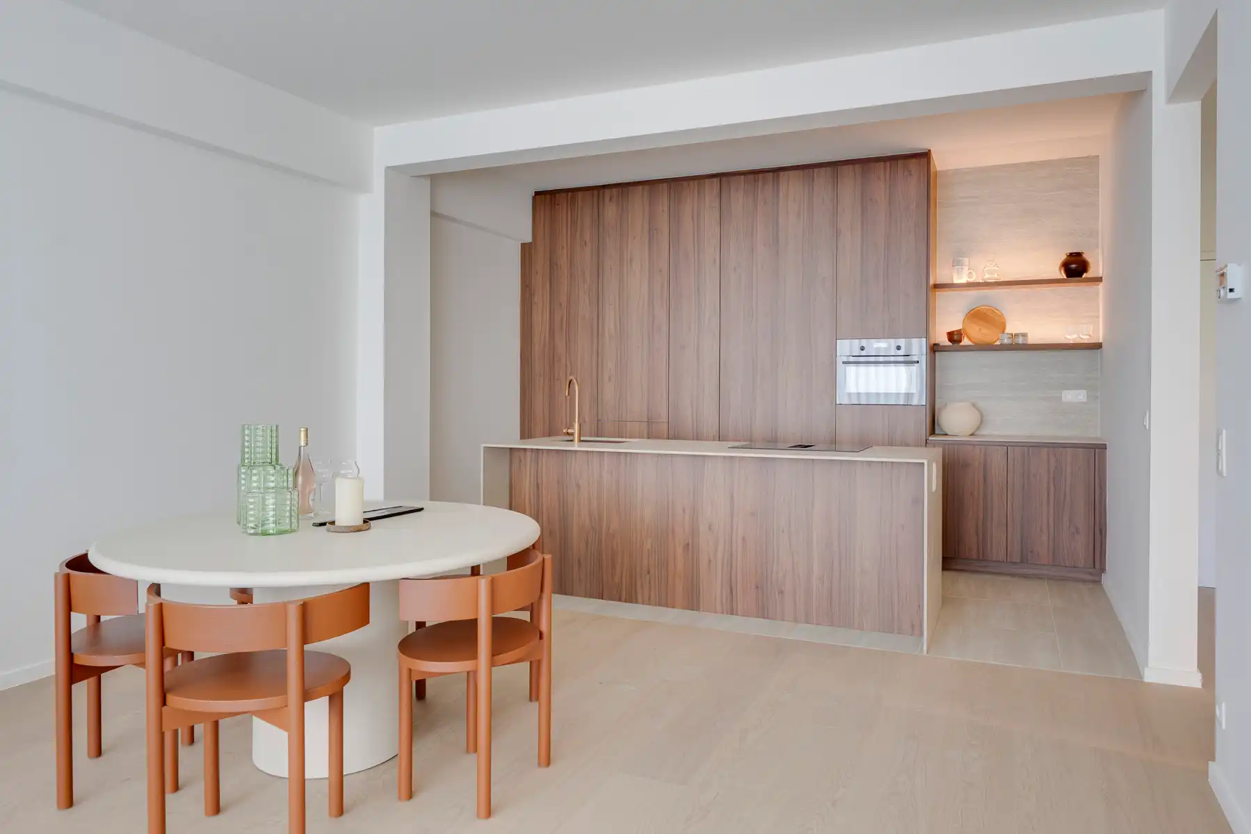 Stijlvol gerenoveerd 1-slaapkamerappartement op ’t Zuid foto 2