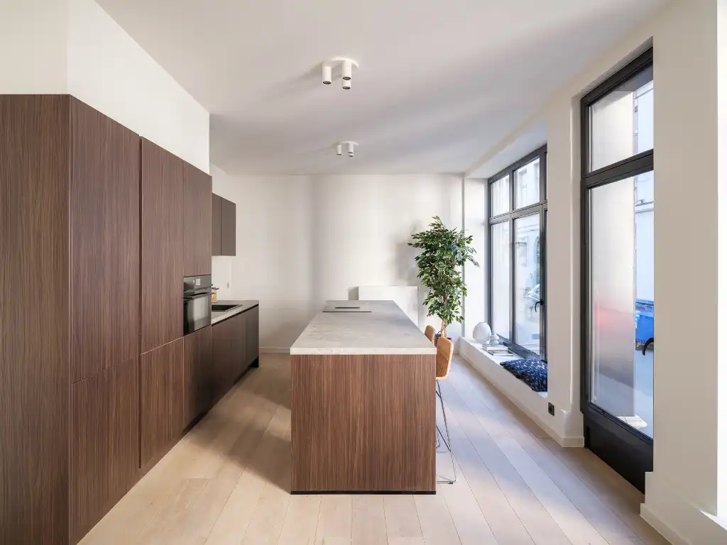 Gent Centrum - Gerenoveerde duplex studio op een toplocatie foto {{pictureIndex}}