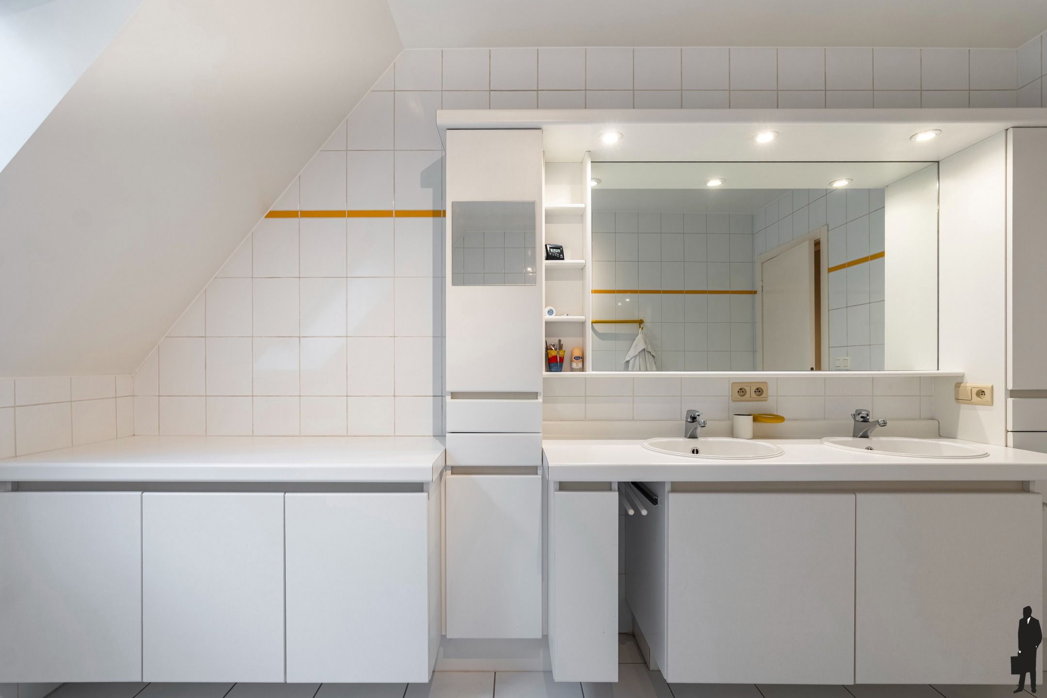 Villa met zwembad en privébos volledig omheind in Retie foto 13