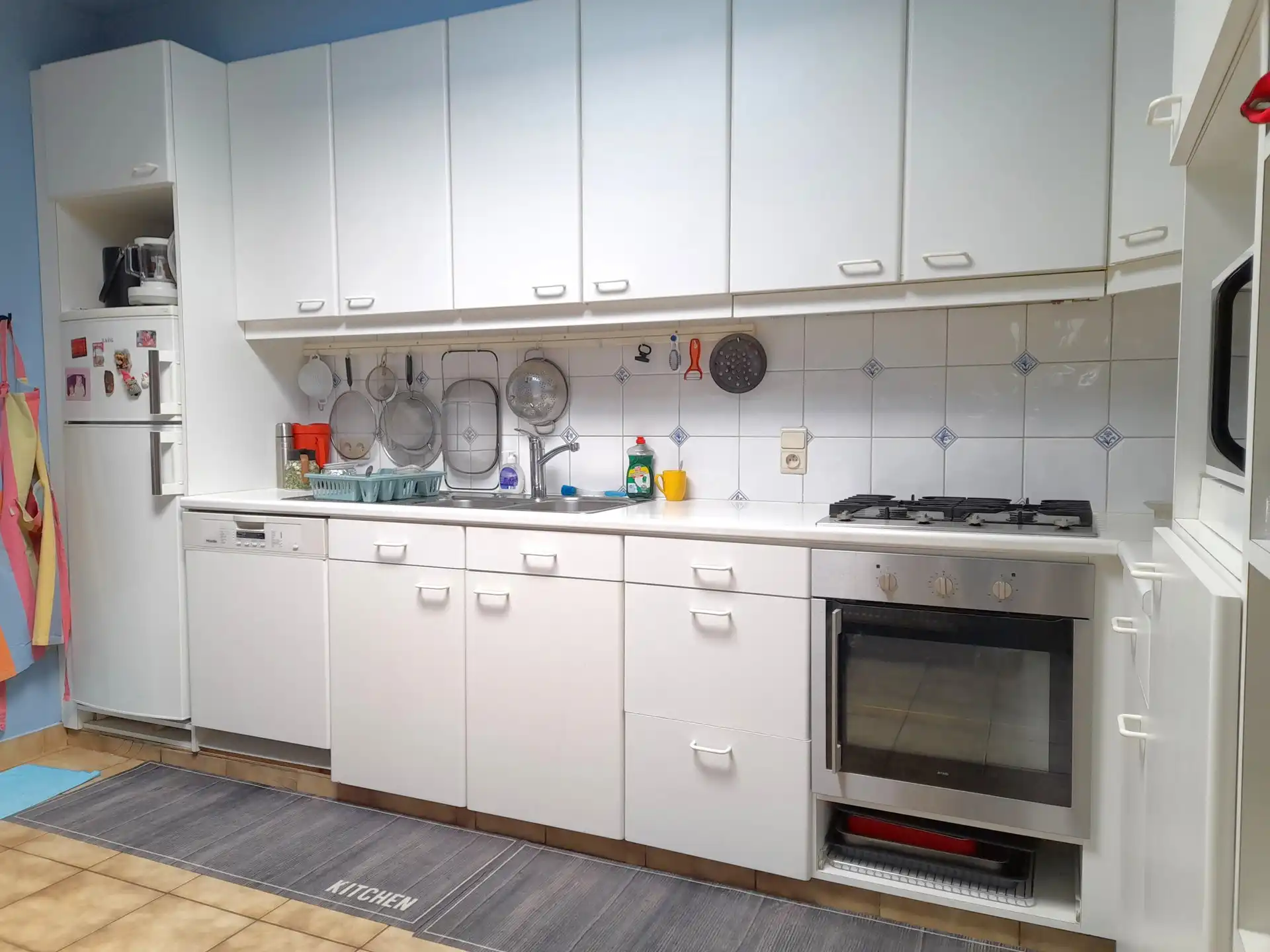 Handelspand met woonhuis en tuintje foto 9