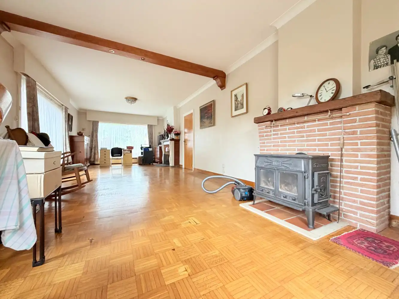 Op te frissen alleenstaande woning met riante tuin foto 5