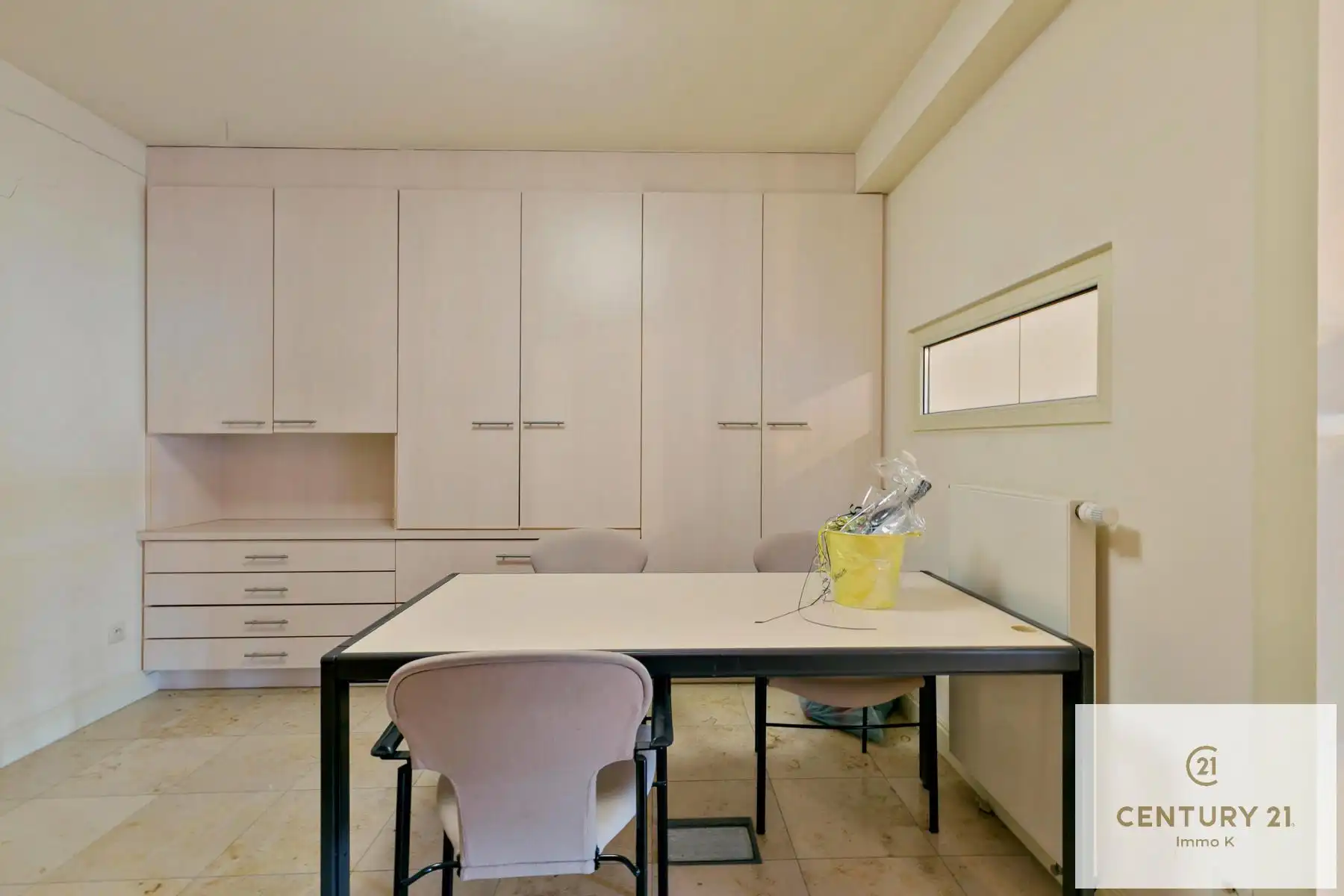 Opbrengsteigendom - verhuurd app. en kantoor op toplocatie! foto 28