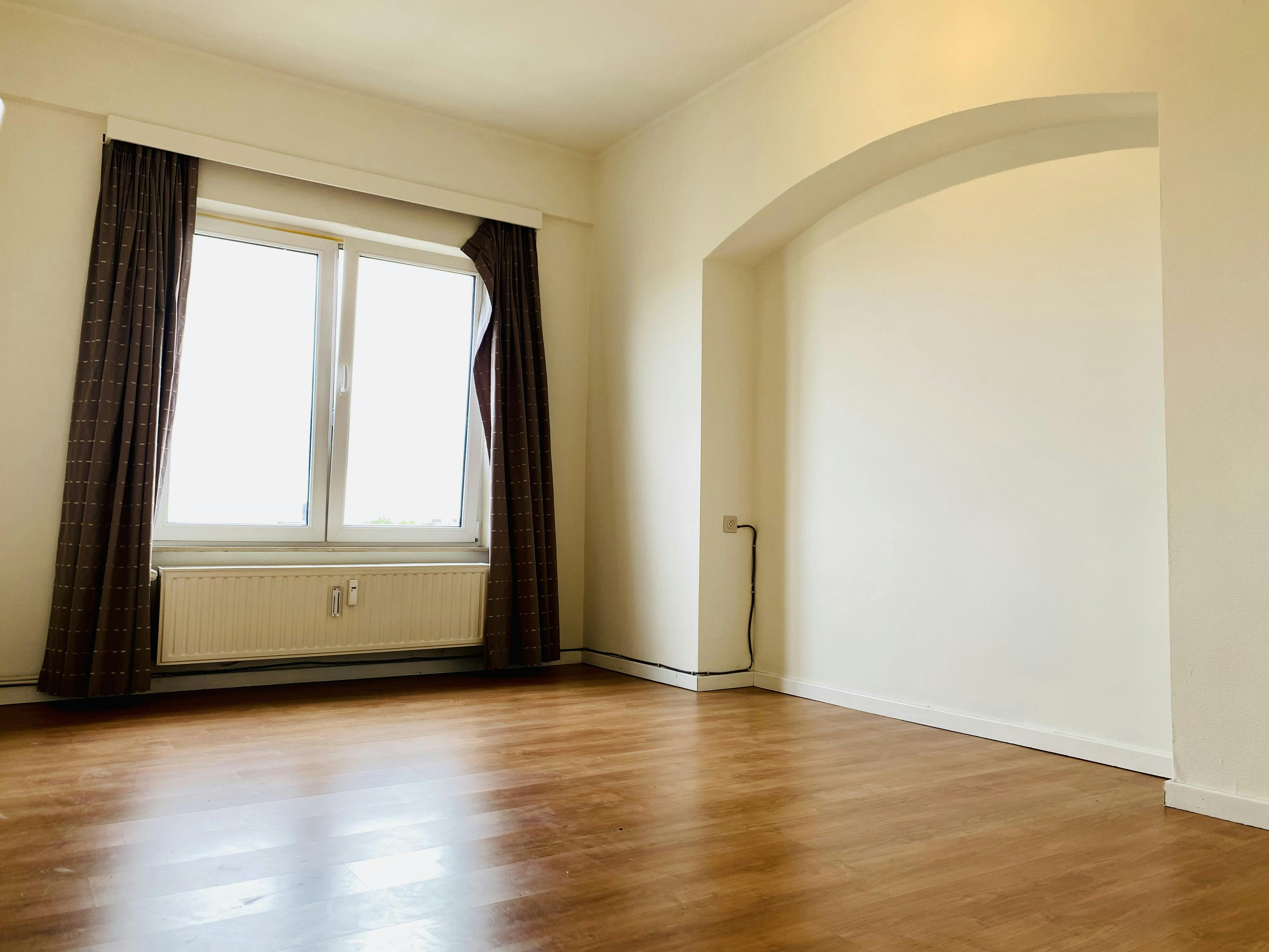TE HUUR: appartement met 3 slaapkamers in Hasselt centrum foto 6