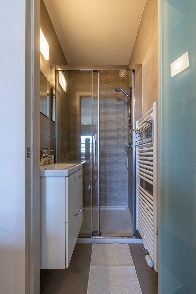 Recente penthouse met 2 slaapkamers en grote terrassen foto 18