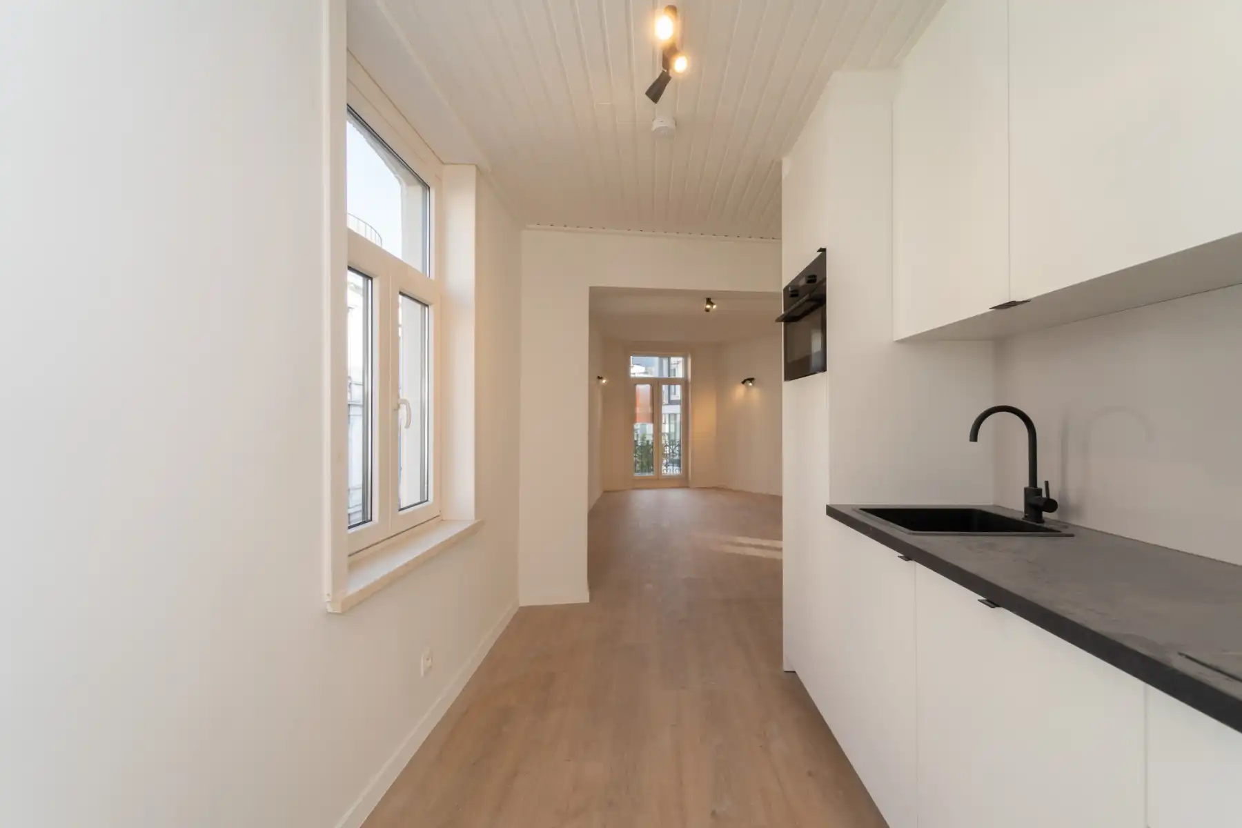 Volledig gerenoveerd appartement in hartje Gent foto 4